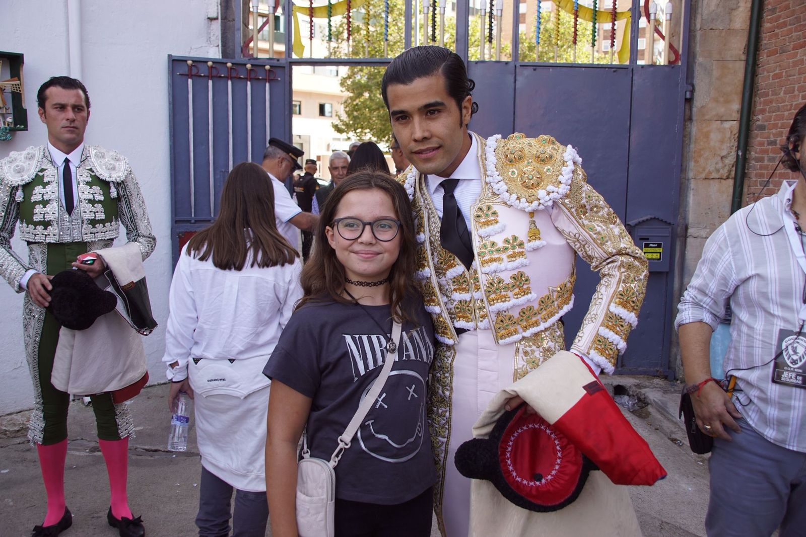 Así se ha vivido la primera corrida de la feria 2025 en La Glorieta: imágenes del ambiente en los tendidos y en el patio de cuadrillas