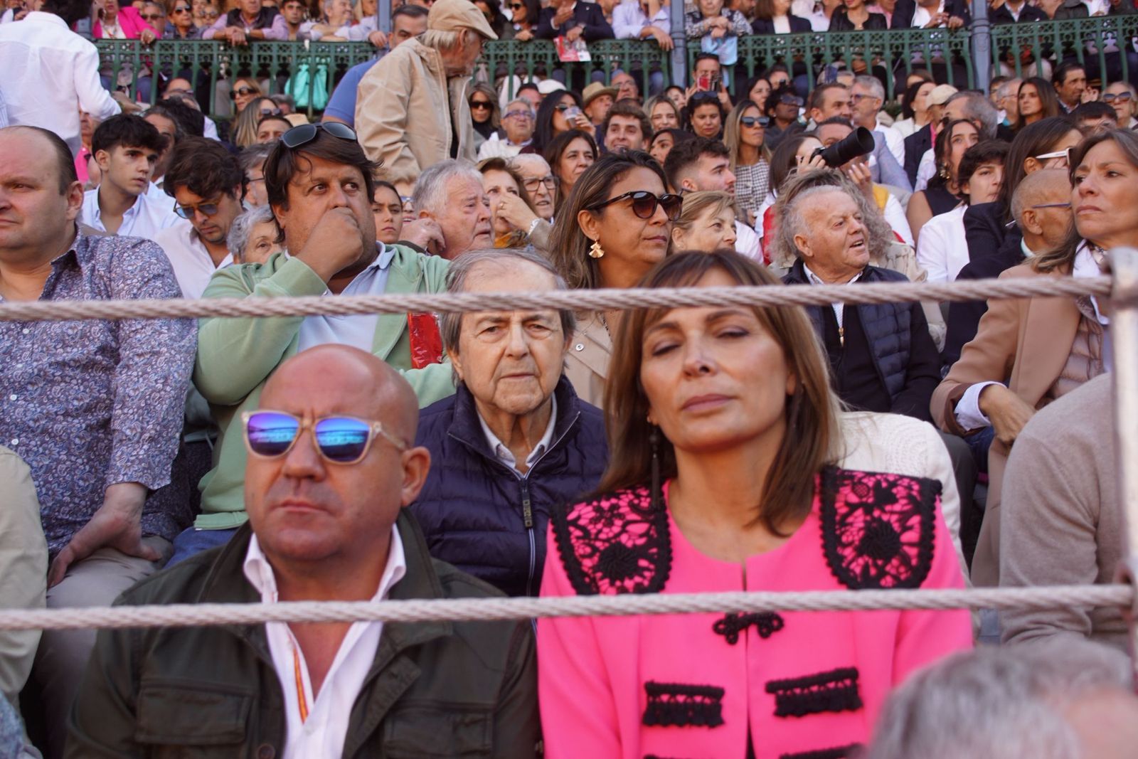 Así ha vivido la afición salmantina el adiós a la feria desde los tendidos: imágenes del ambiente en la corrida concurso