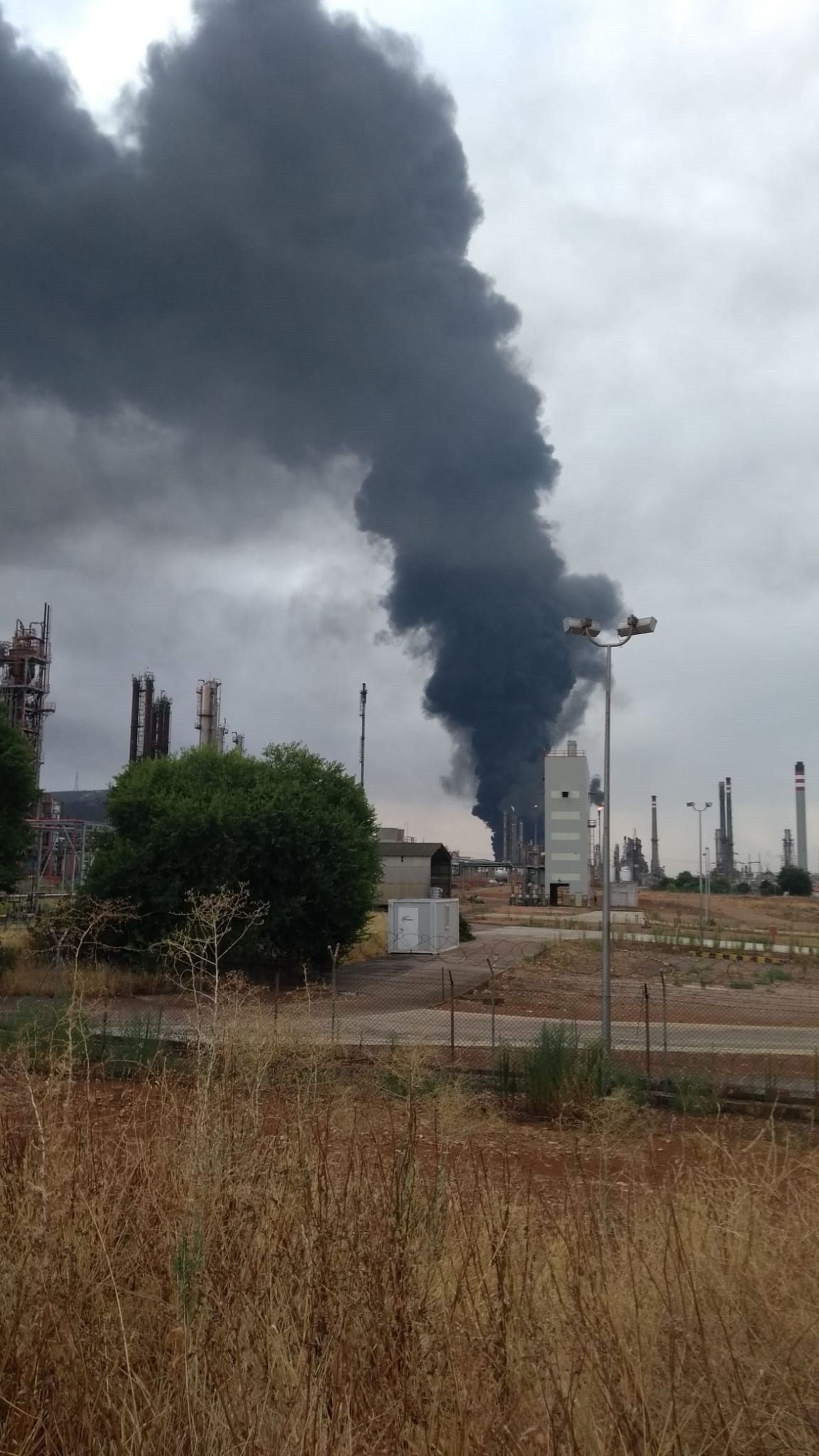 Incendio en Repsol Puertollano
