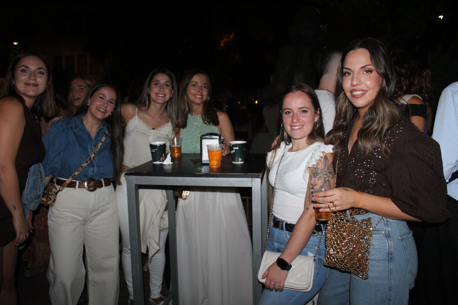 Ambiente en la Feria de Día en la tarde de este sábado