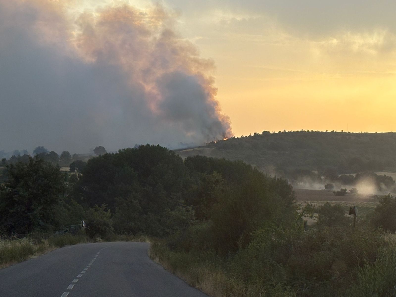 GALERÍA | Incendio grave en Puercas: este es su aspecto