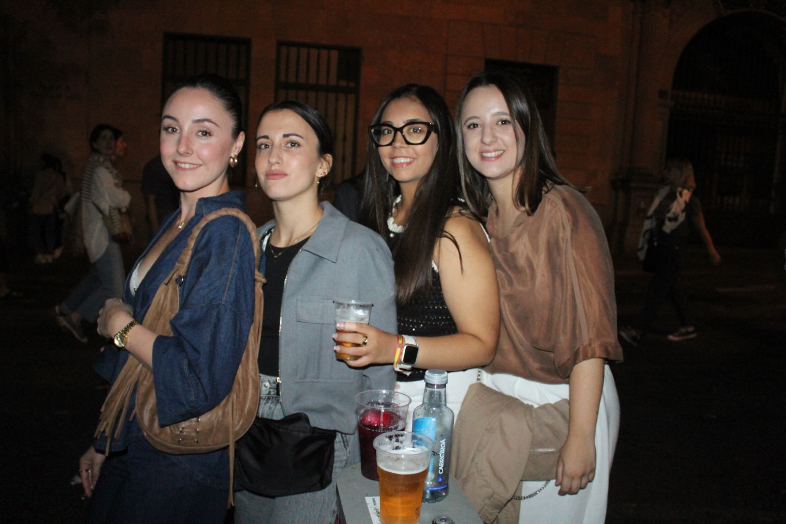 Ambiente en la Feria de Día en la tarde de este jueves