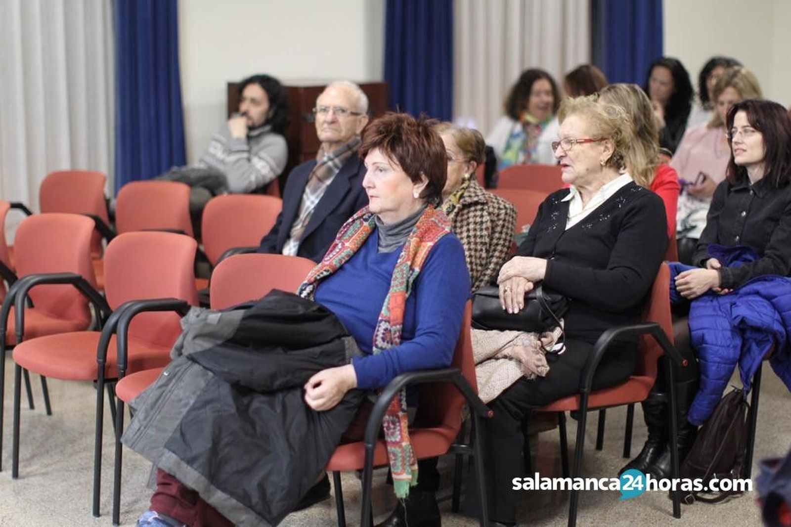 Presentación de Llámame Yesi (1)