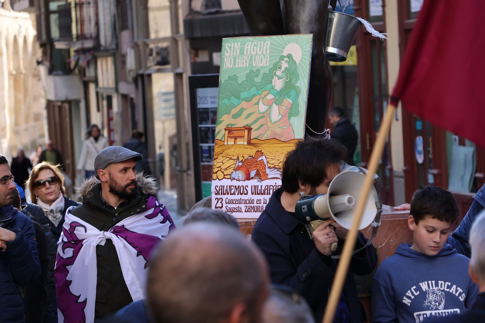 concentracion-en-la-plaza-sagasta-22