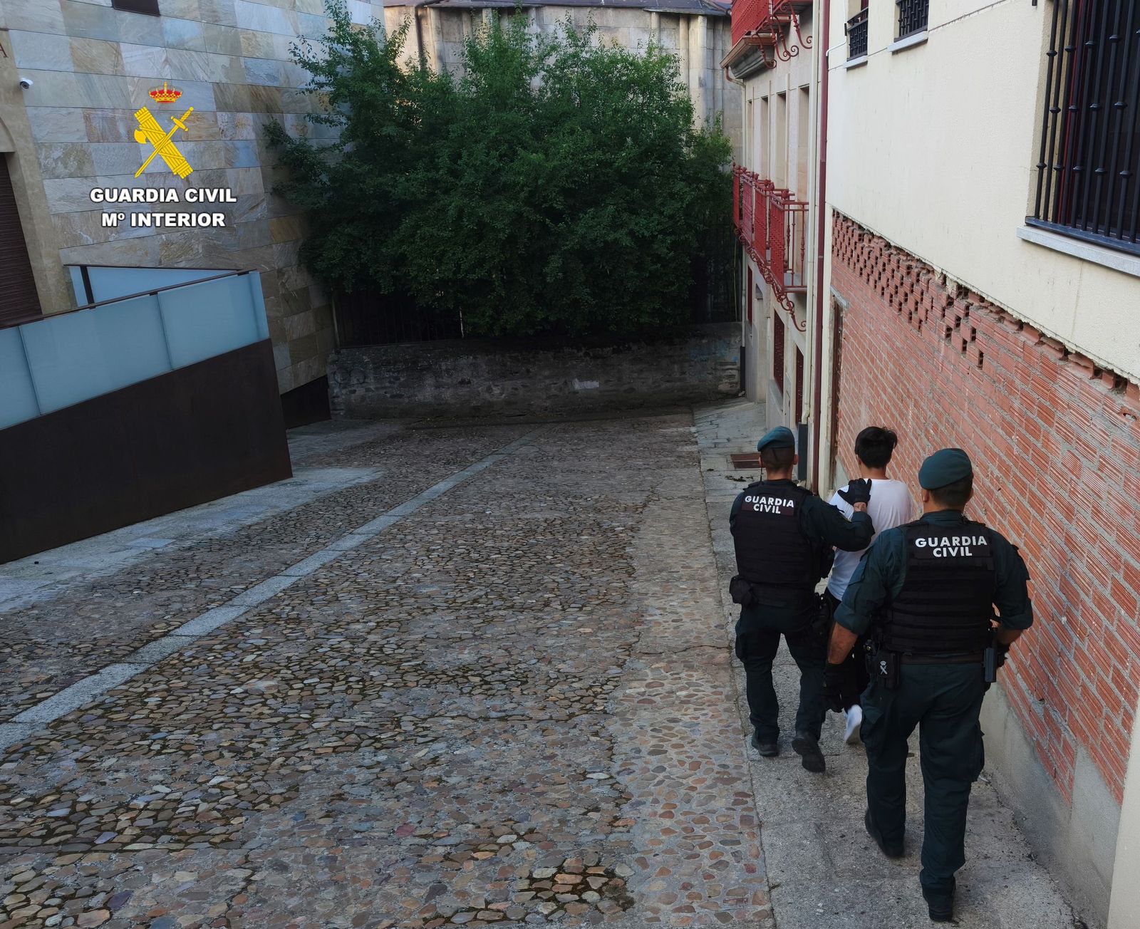 La Guardia Civil de Salamanca desarticula un grupo criminal especializado en robos con fuerza en viviendas