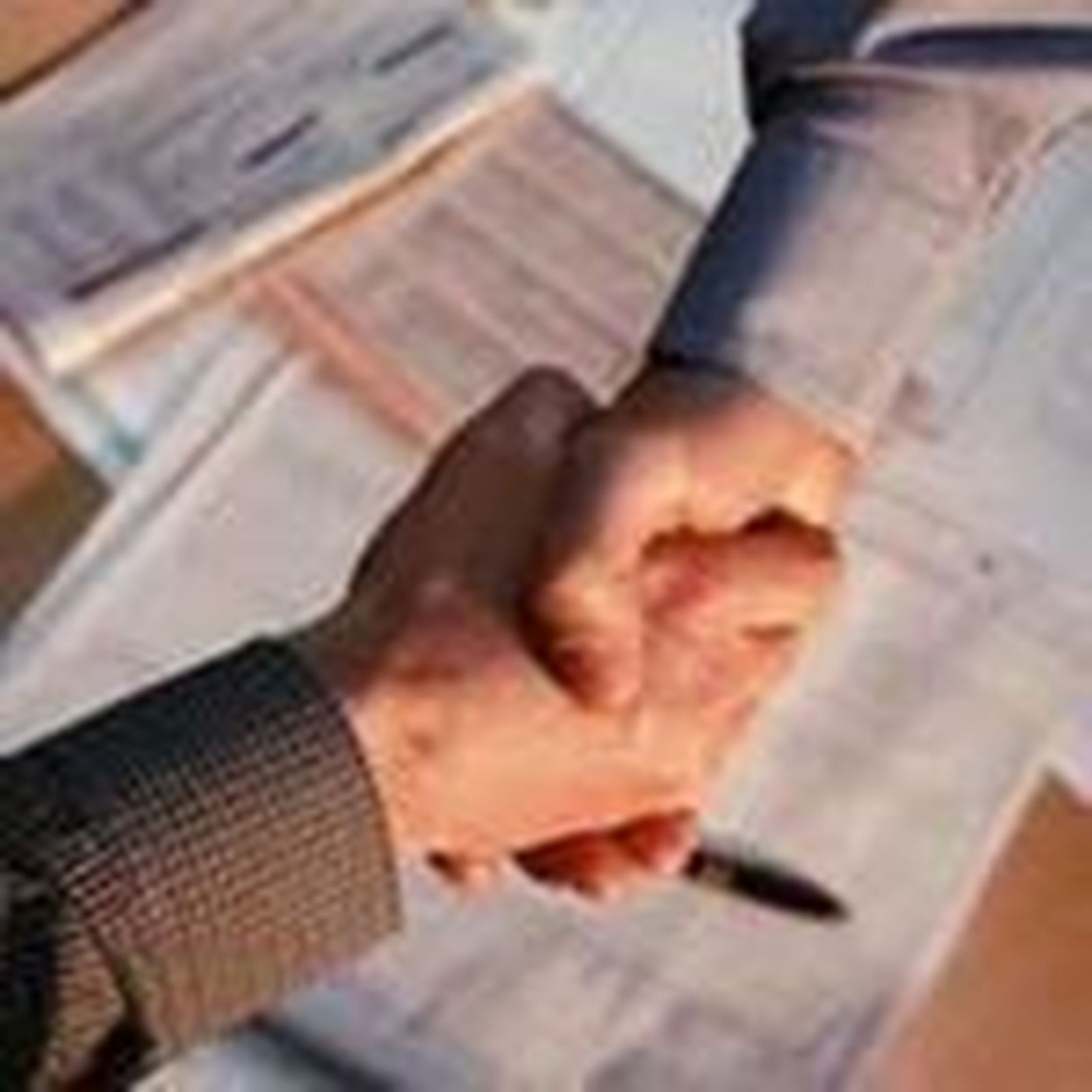 Zamora recupera mil contratos en marzo después del mal dato de febrero