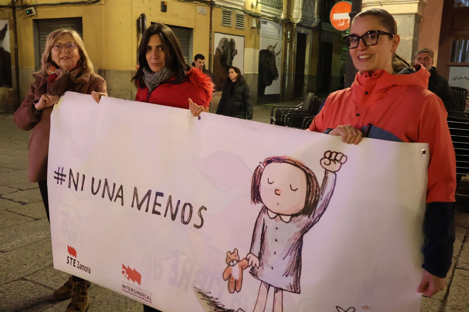 GALERÍA | La movilización en Zamora para reclamar el fin de la violencia machista en imágenes