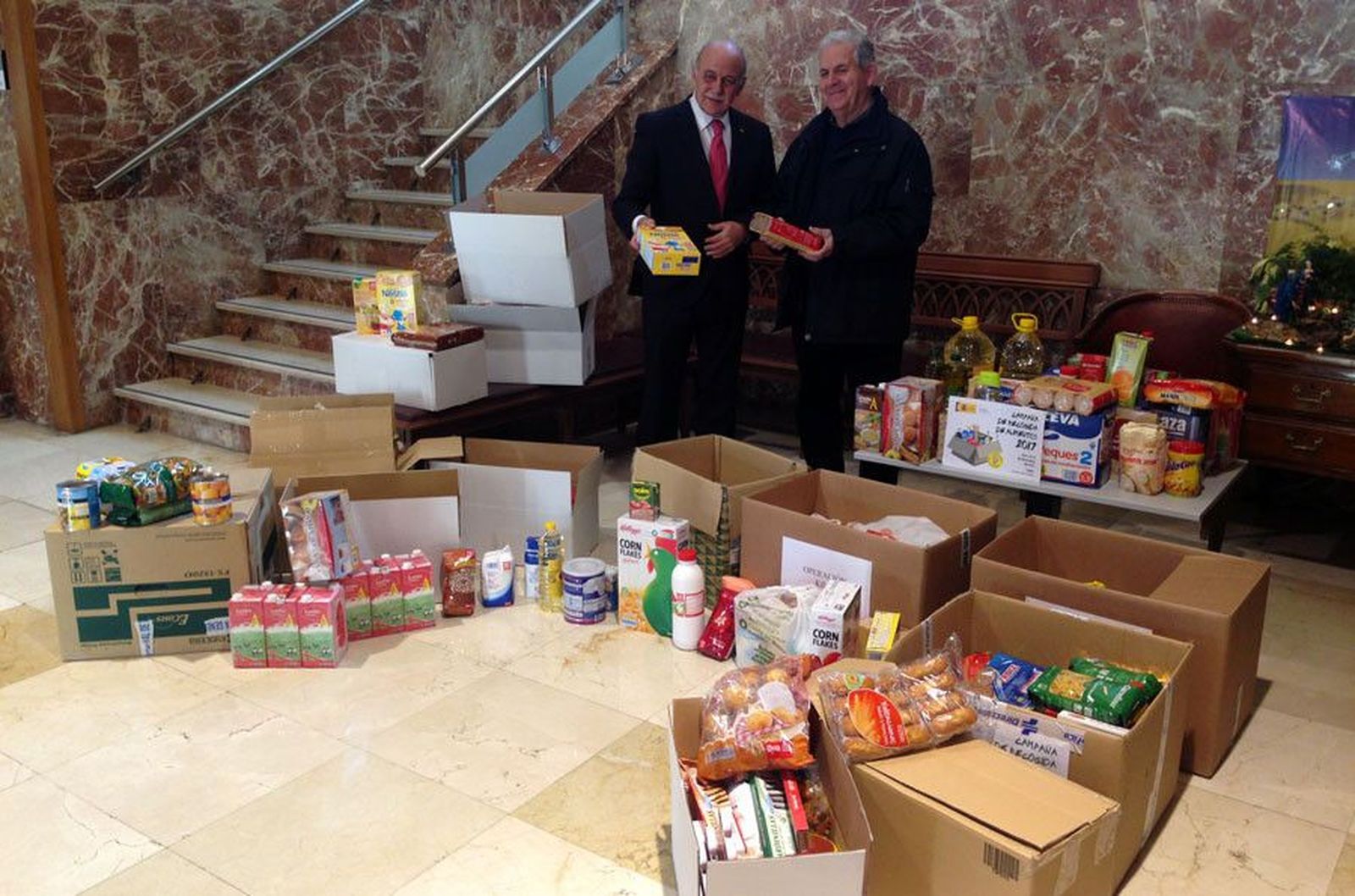 Entrega alimentos subdelegacion 2017