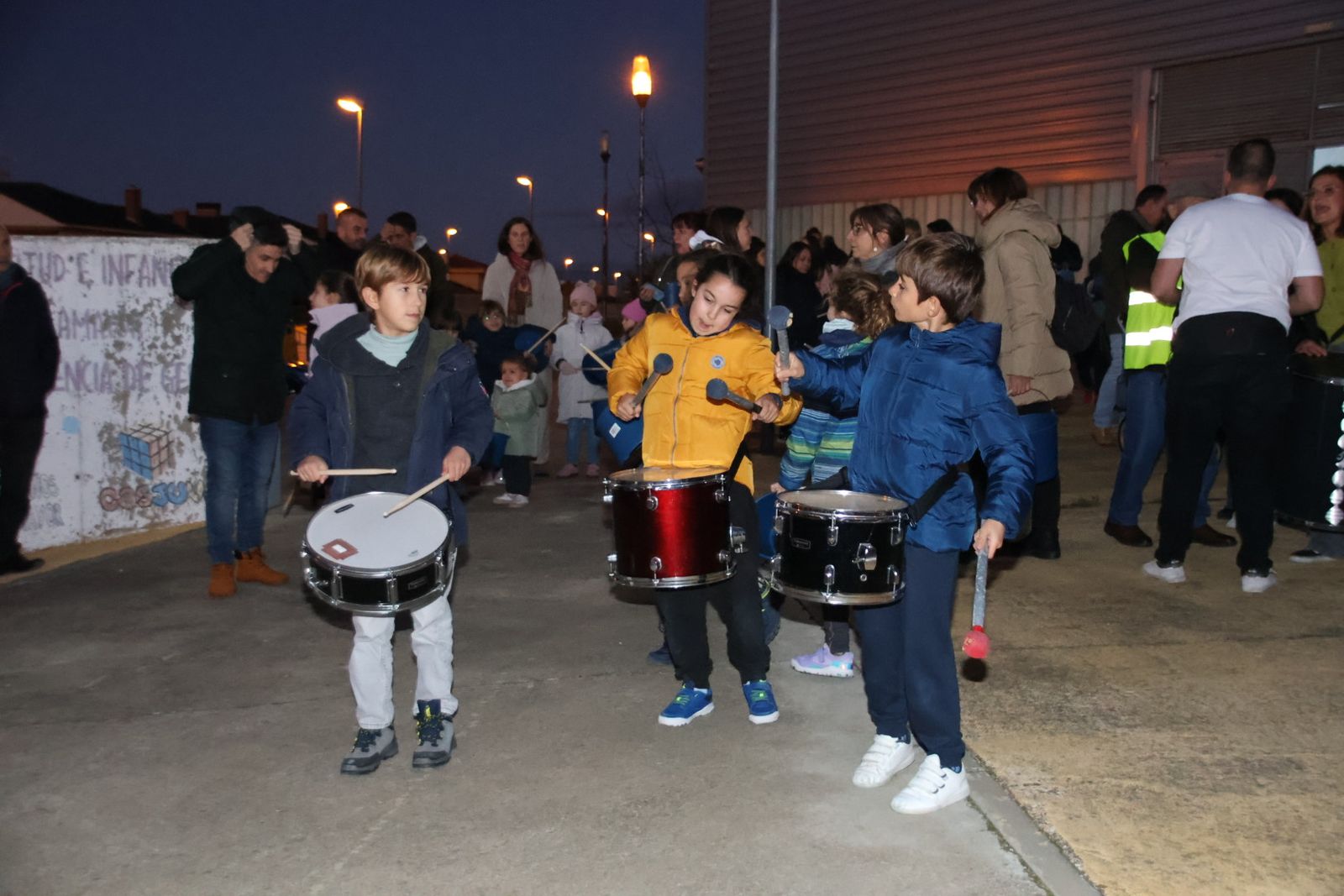 Pasacalles, batucada día Santa Cecilia