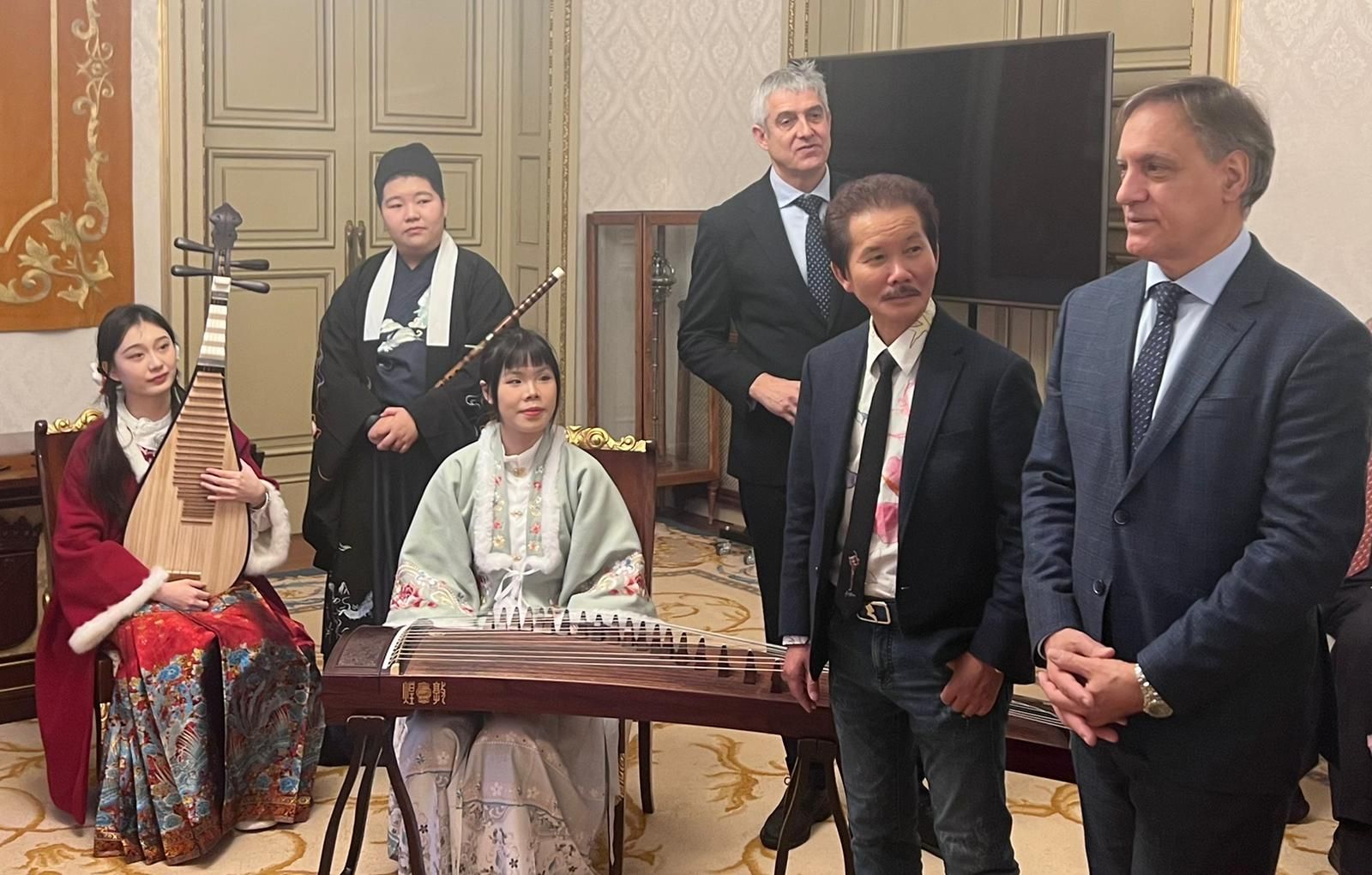 whatsapp-image-2024-02-08-at-12-38-00-1