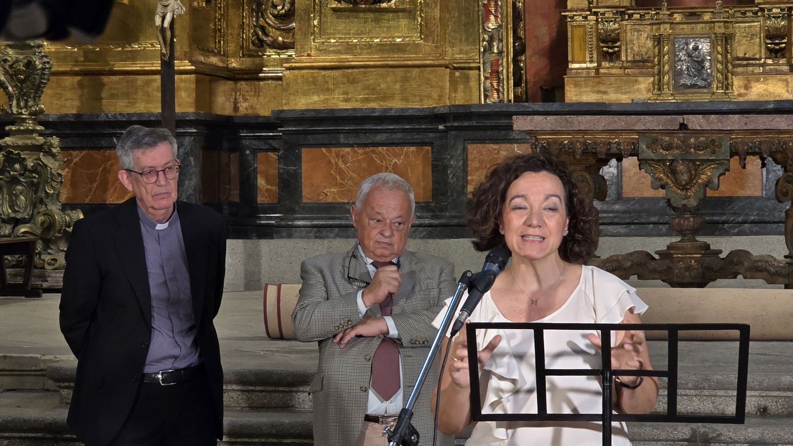 Actuación de conservación y limpieza de los retablos de la Iglesia de La Clerecía
