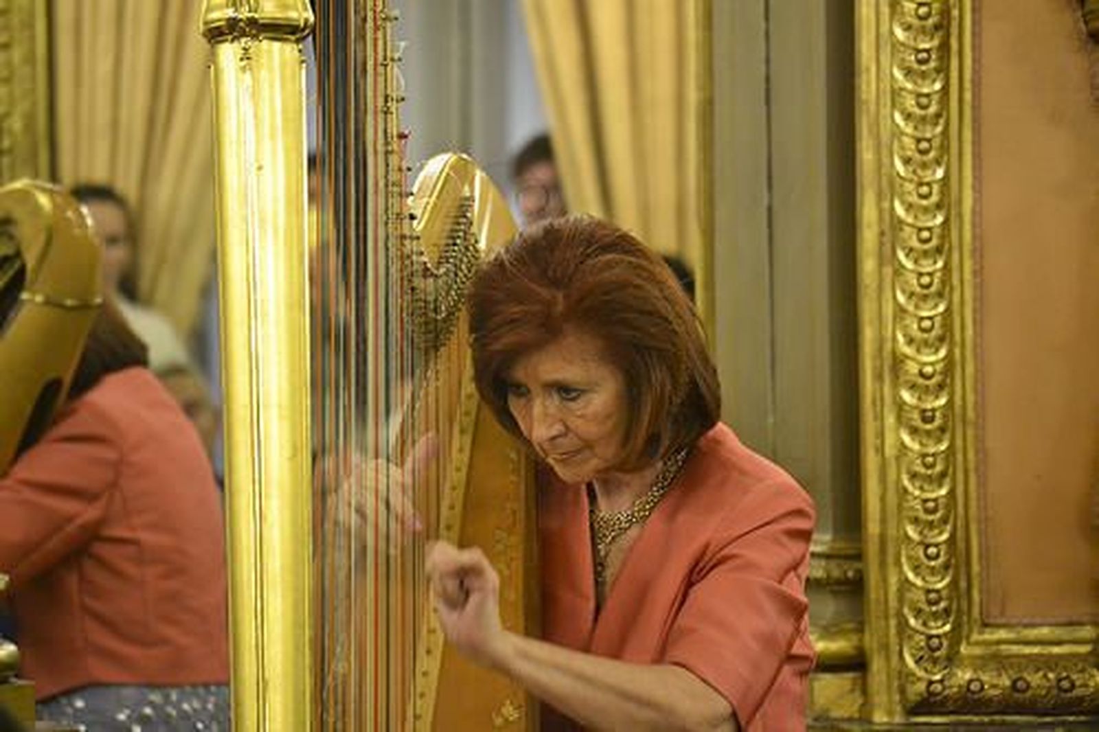 Recital de arpa de María Rosa Calvo-Manzano