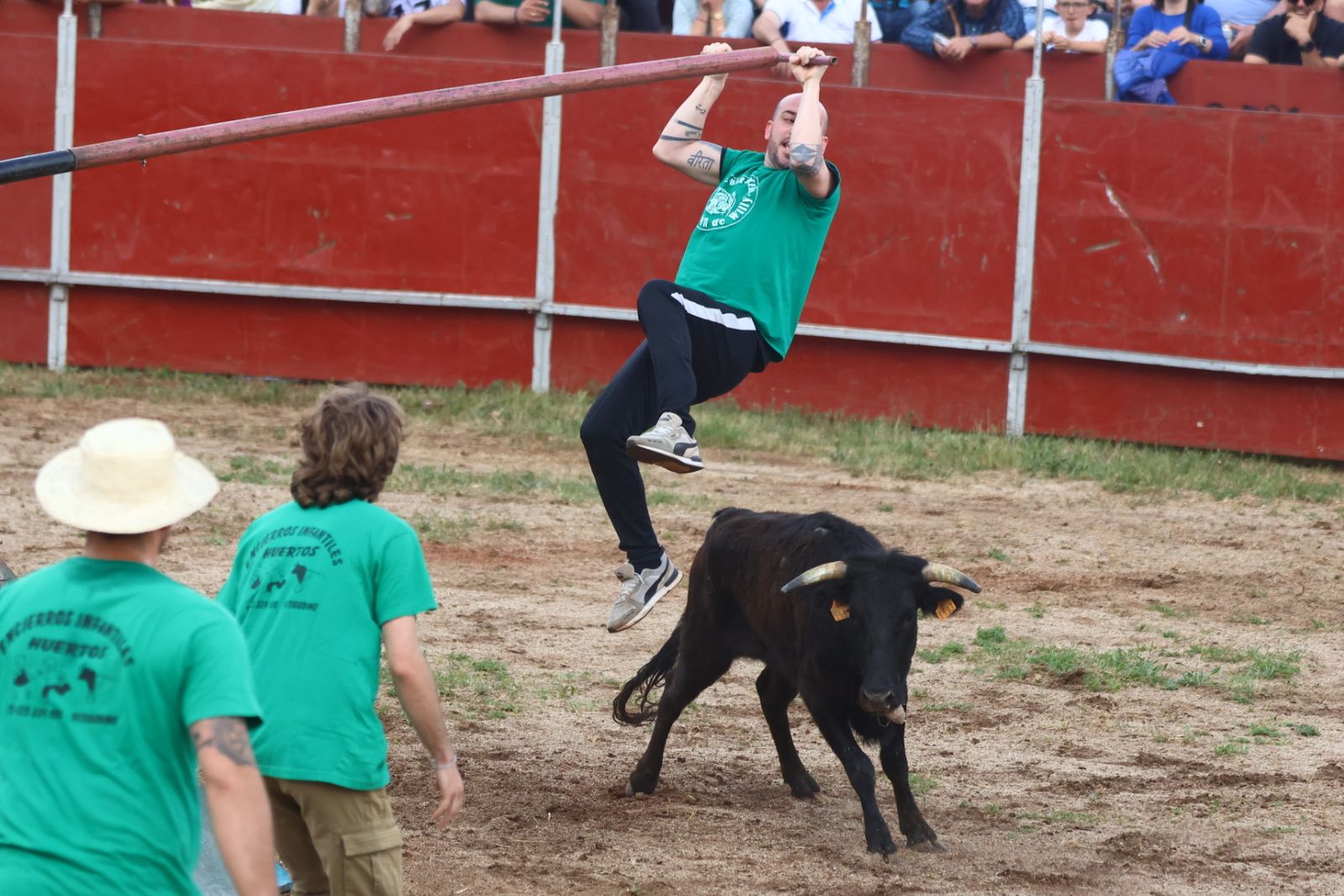 Grand Prix y Capea en Doñinos