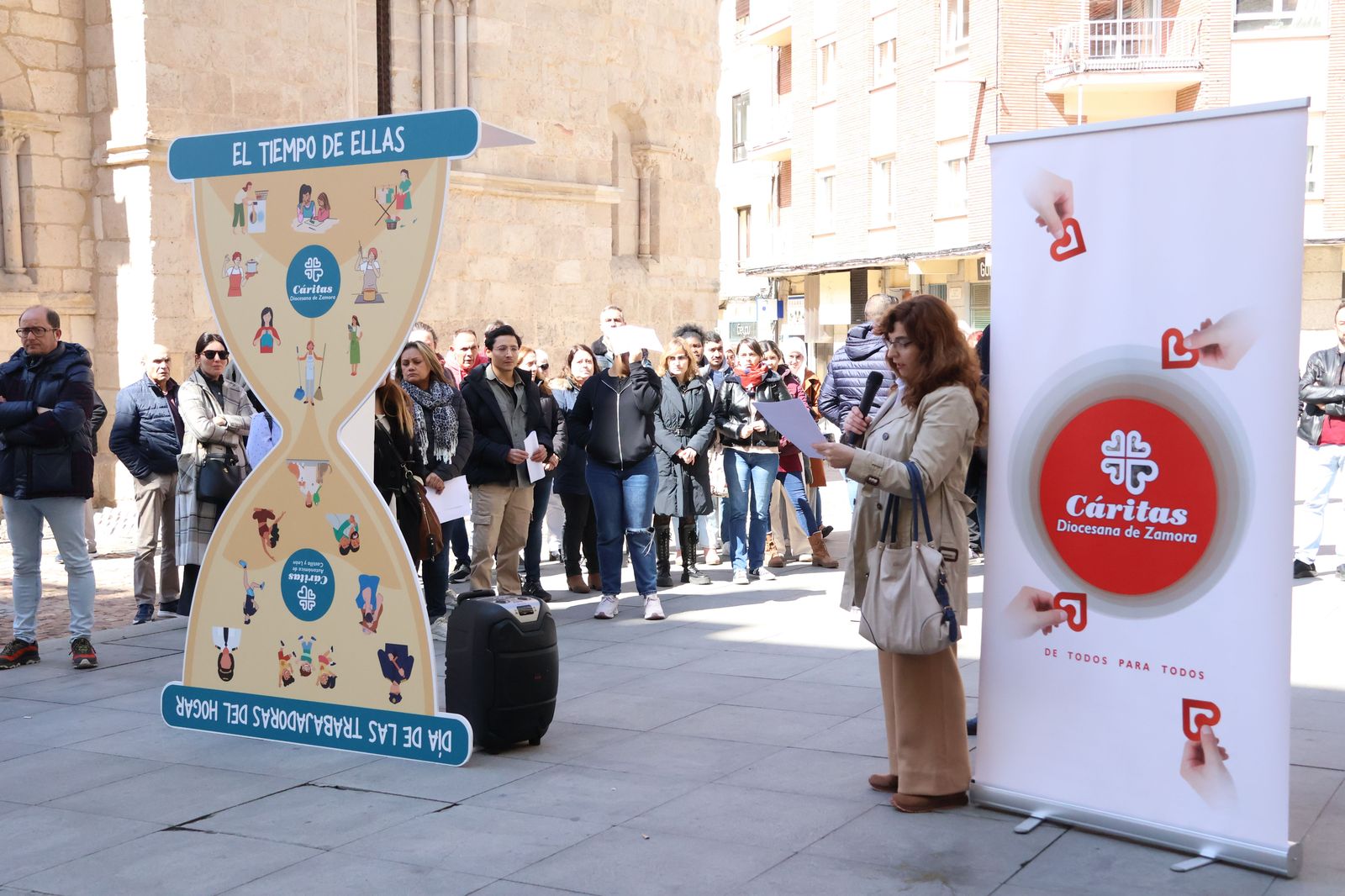 Cáritas reivindica el trabajo invisible de las empleadas del hogar en Zamora. Archivo