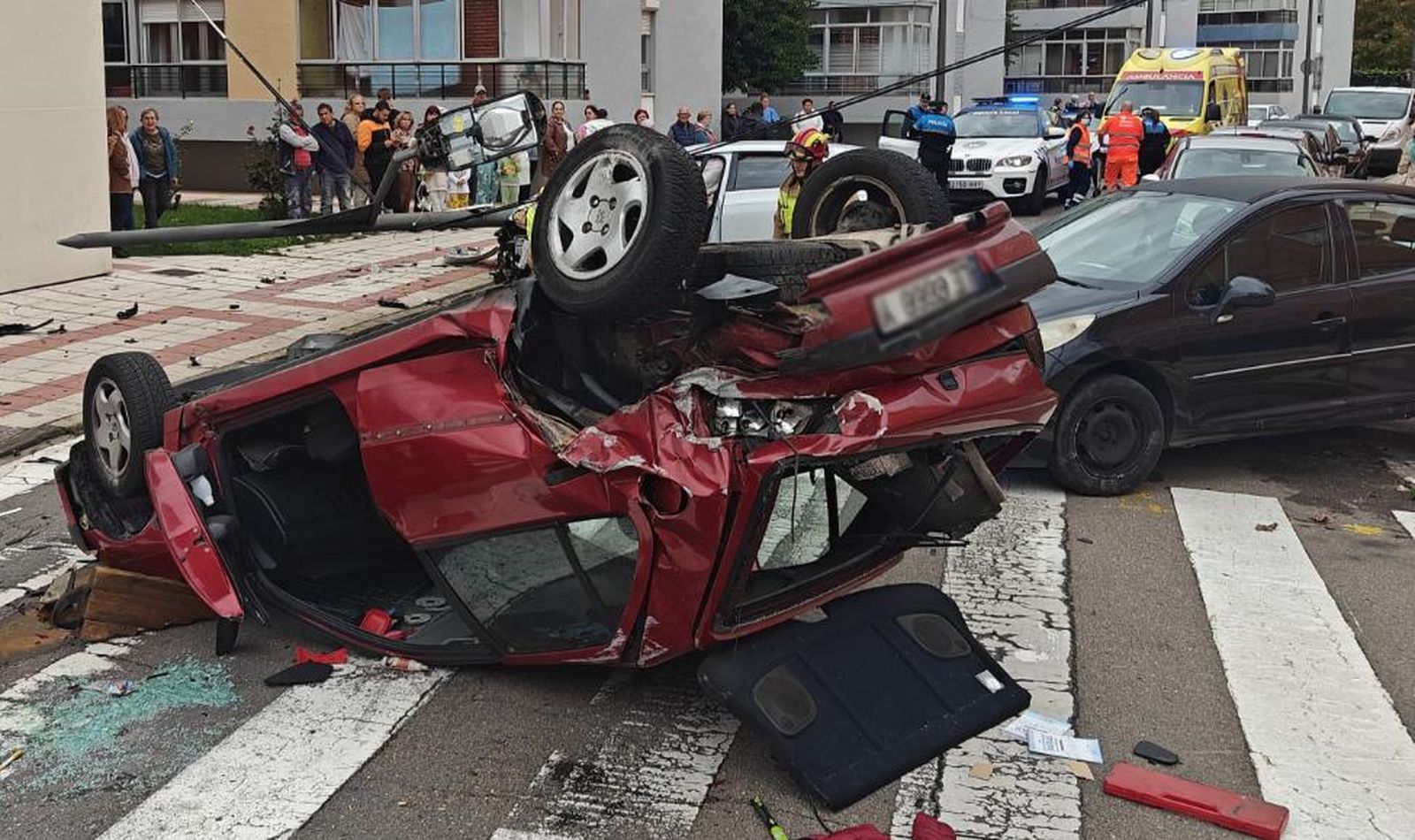 Accidente en el barrio Pinilla de León. Foto: Bomberos de León