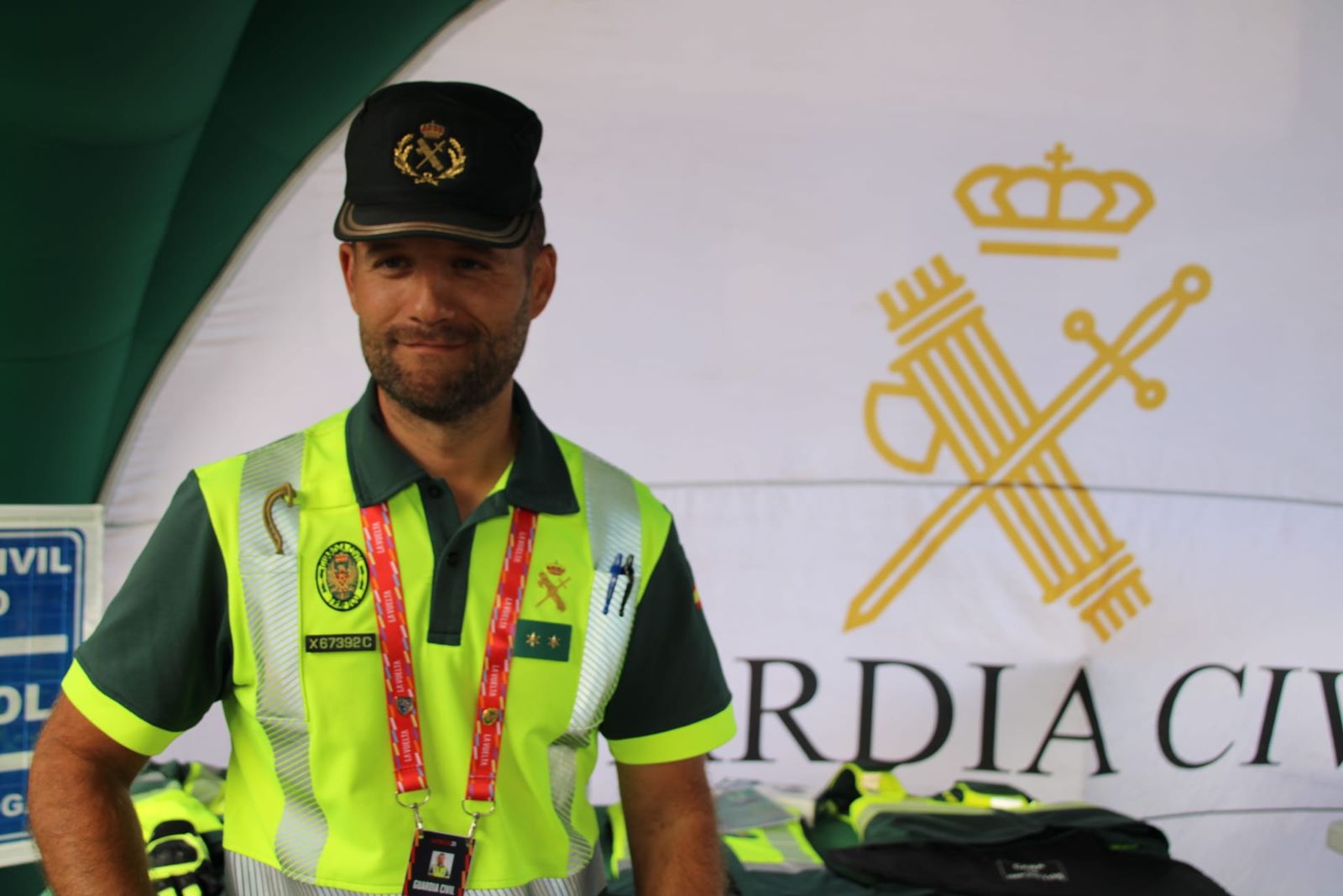 Así es el dispositivo de seguridad de la Guardia Civil en una etapa de La Vuelta