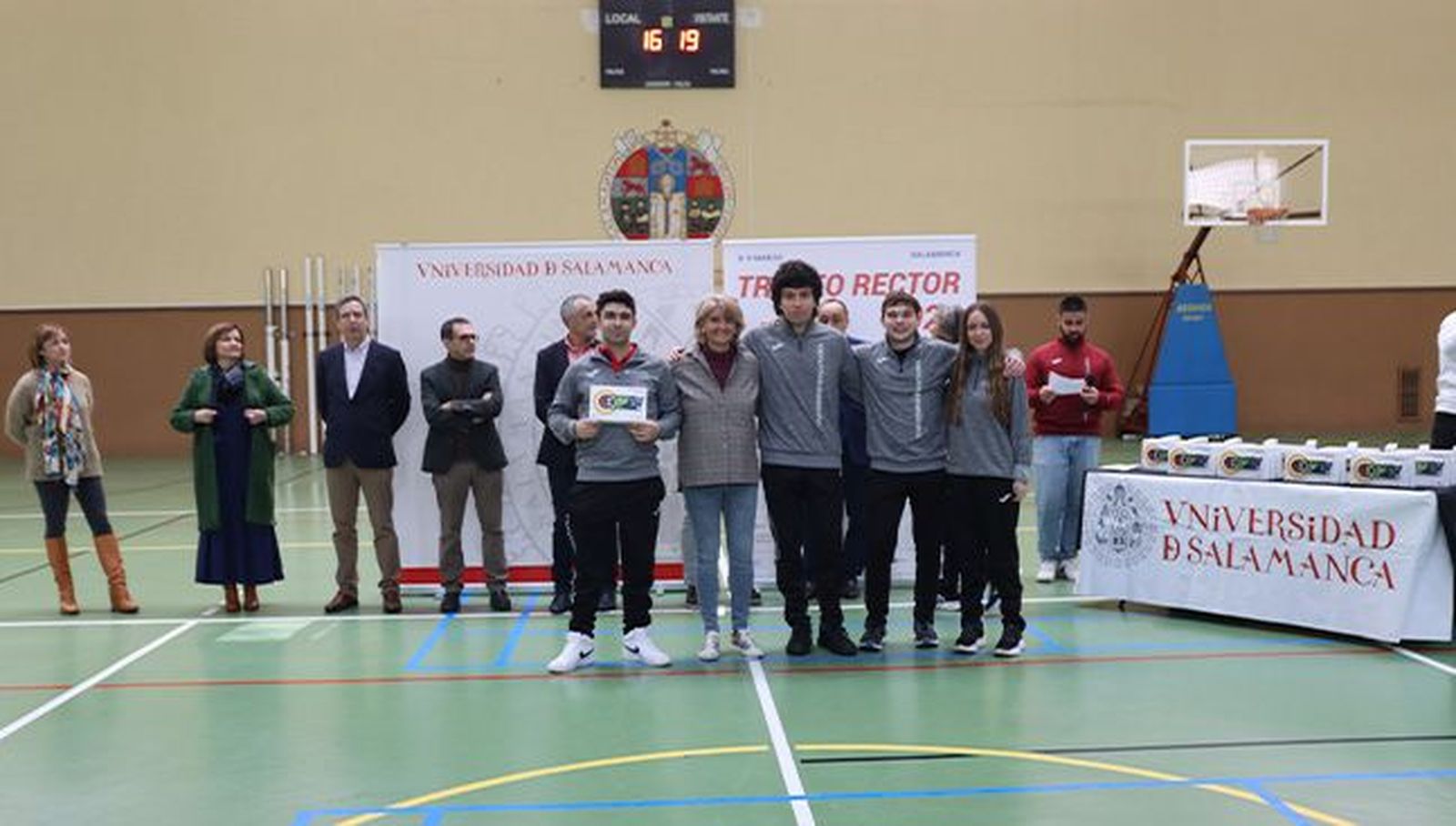 La USAL se proclama ganadora del XXXIII Trofeo Rector de Universidades de Castilla y León. Foto Comunicación USAL