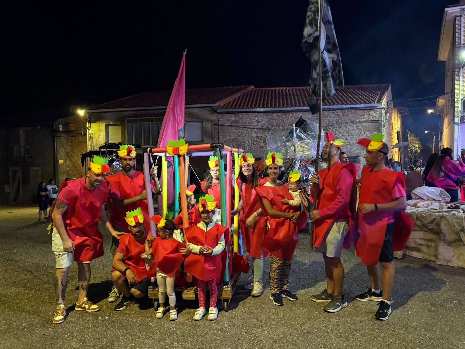 Desfile de peñas en Masueco 2025