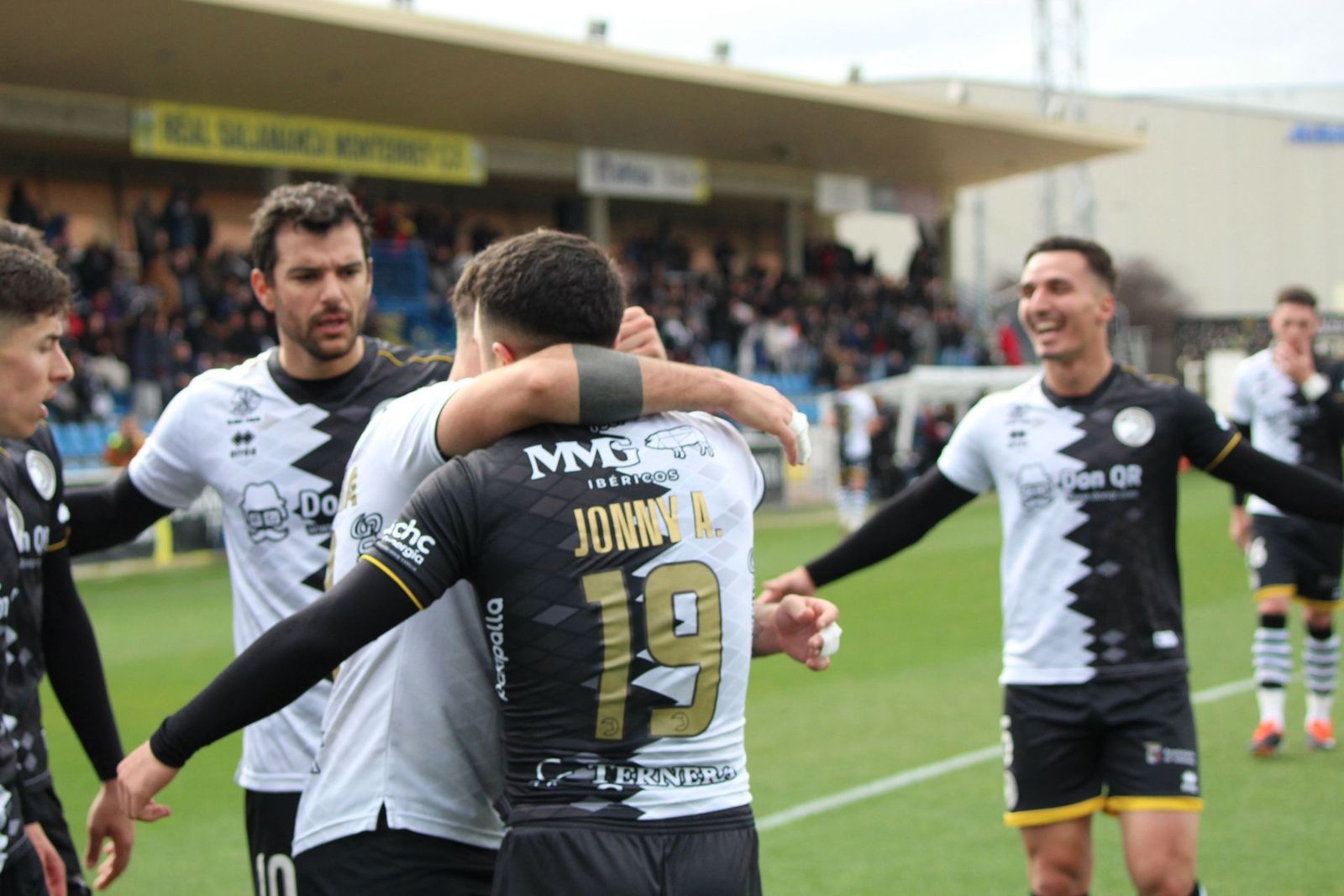 whatsapp-image-2025-03-02-at-16-28-55-3