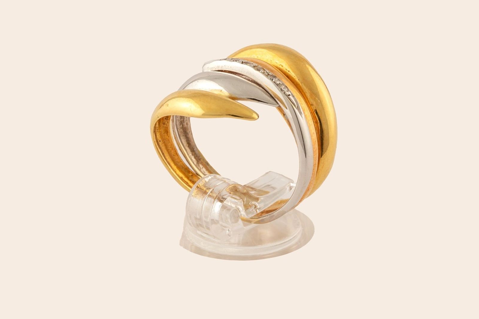 Sanidad saca a subasta 140 joyas, relojes de alta gama y objetos de bisutería procedente del narcotráfico - MINISTERIO DE SANIDAD - Archivo