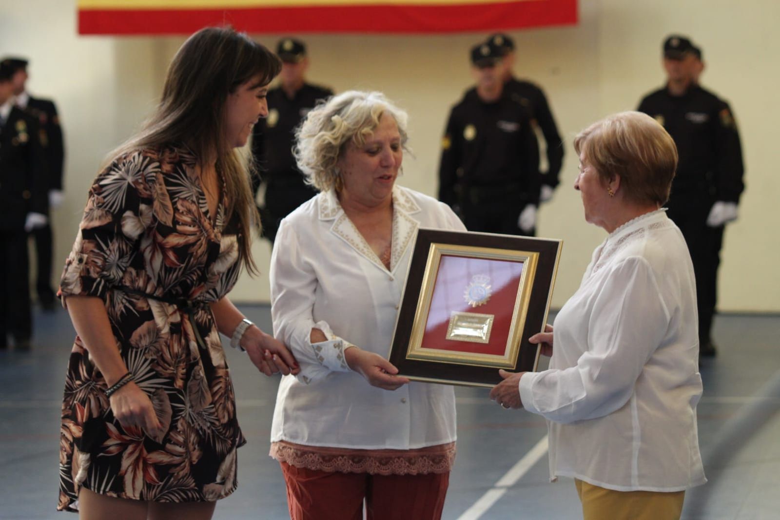 la-policia-nacional-de-salamanca-los-angeles-custodios-61