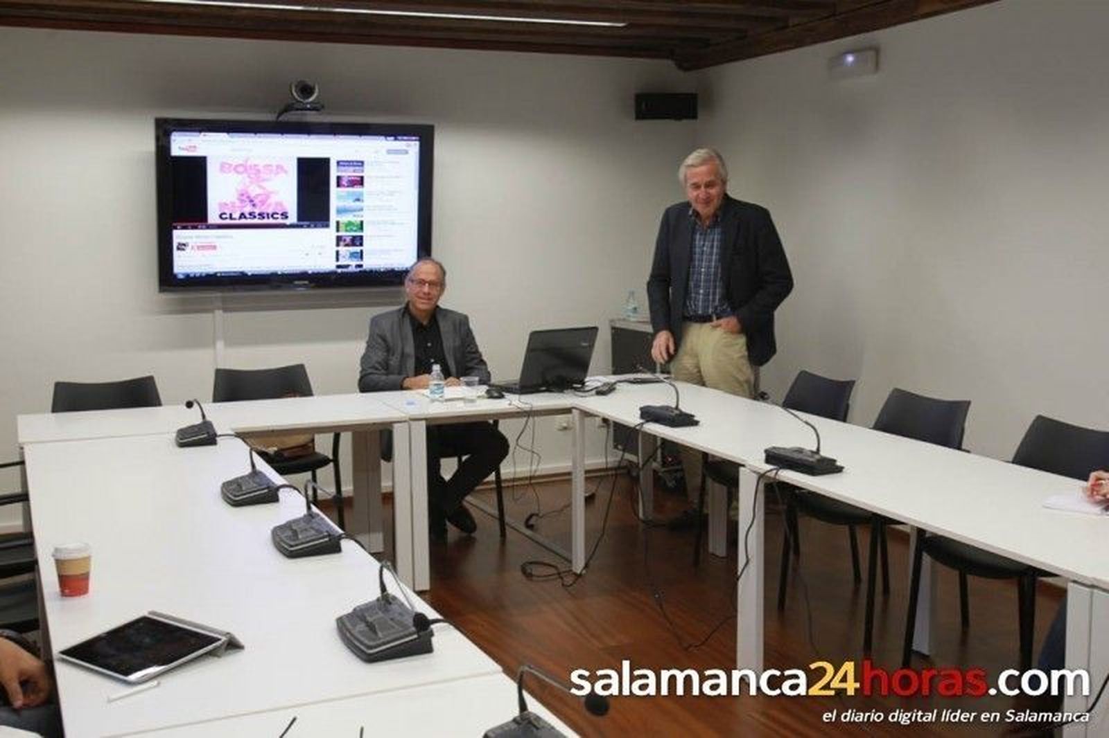 Conferencia en el Centro de Estudios Brasileños