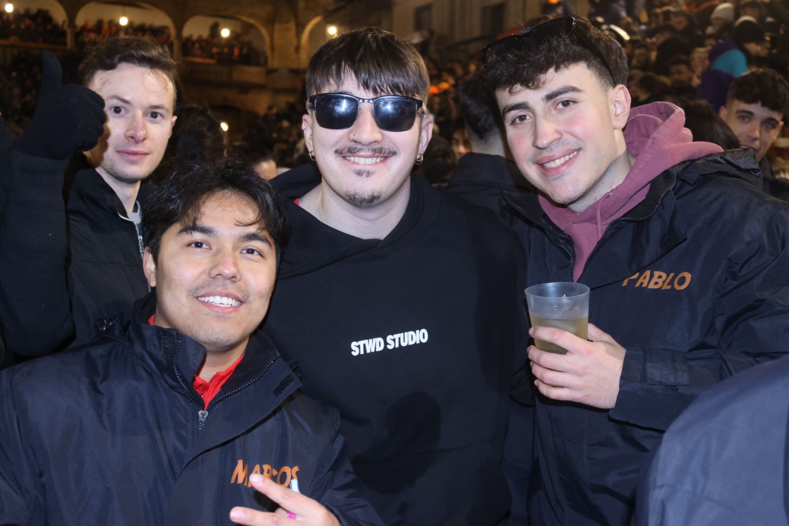 Los jóvenes vuelven a llenar las calles de Ciudad Rodrigo por el Carnaval del Toro
