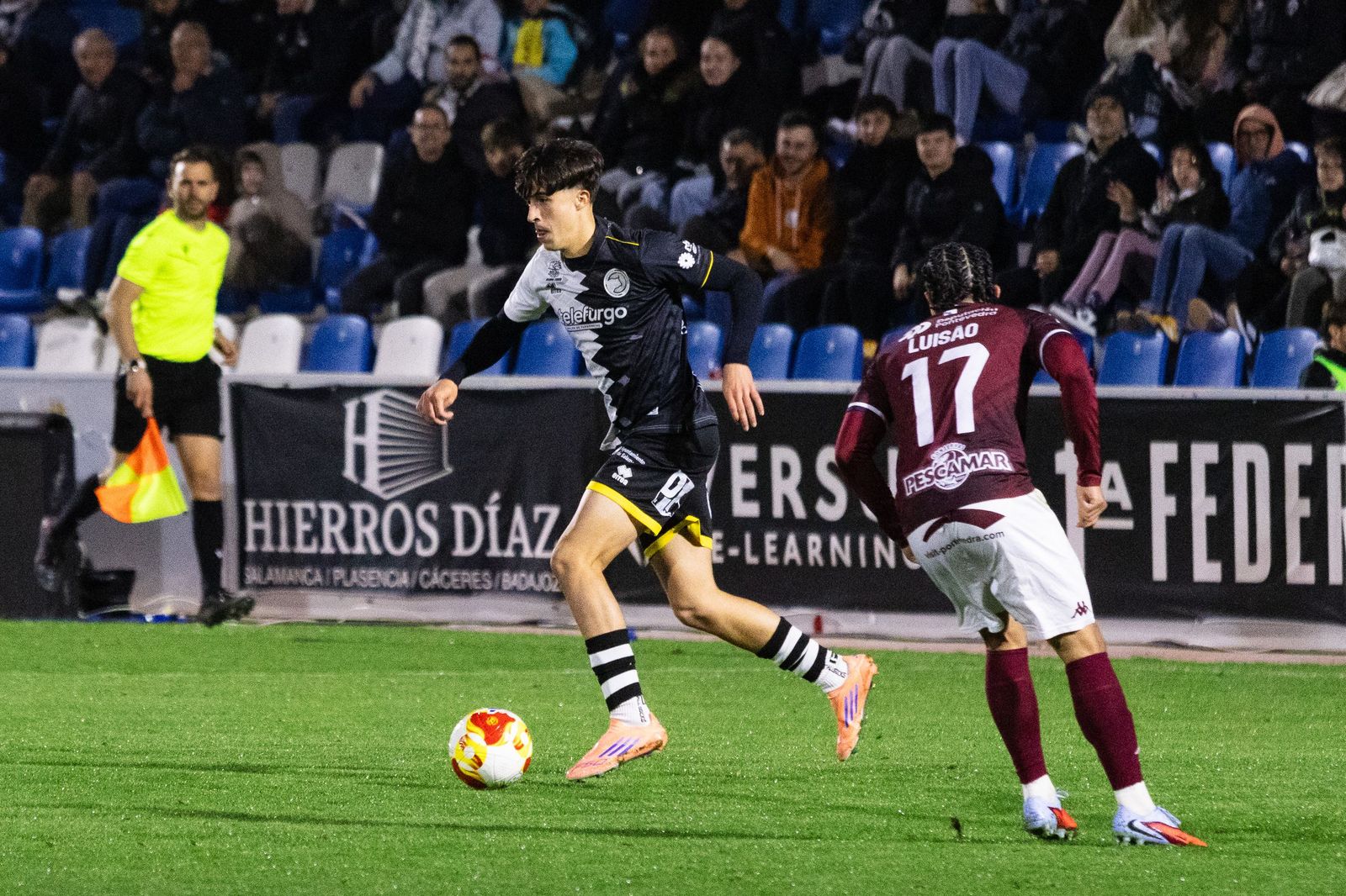 Partido entre Unionistas y Pontevedra en el Reina Sofía
