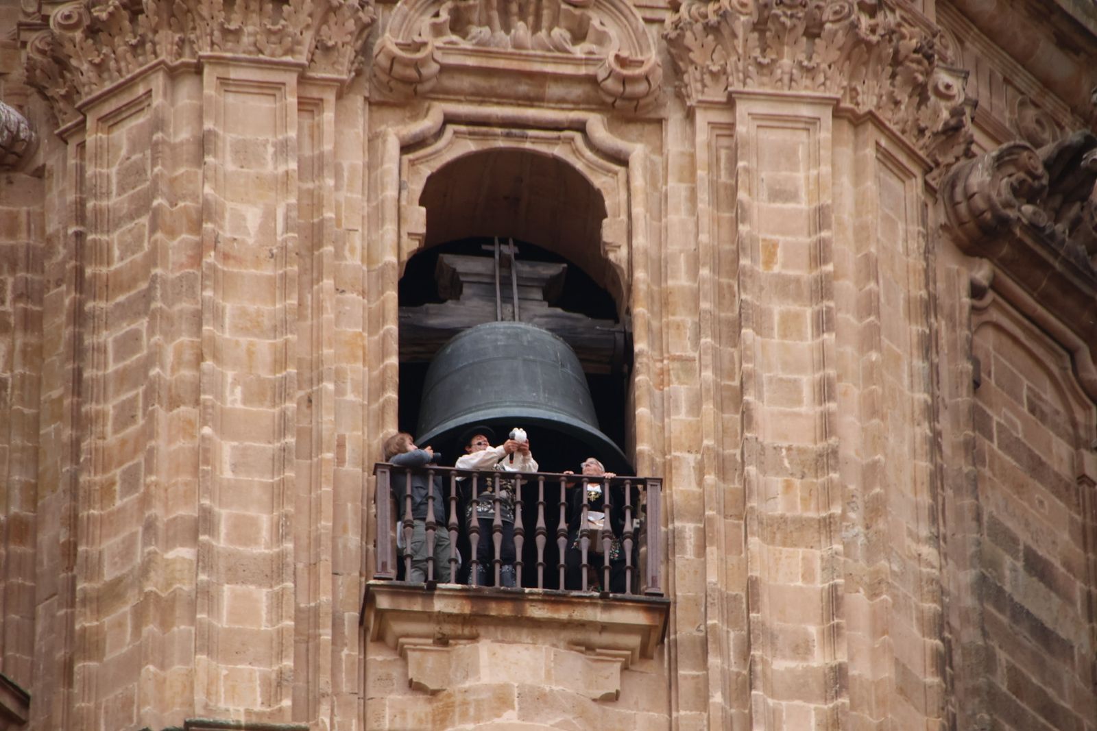 El Mariquelo sube un año más a la Catedral de Salamanca