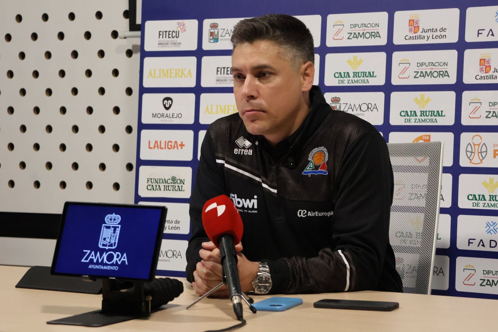 Pablo García, entrenador del Mallorca Bàsquet, tras el partido