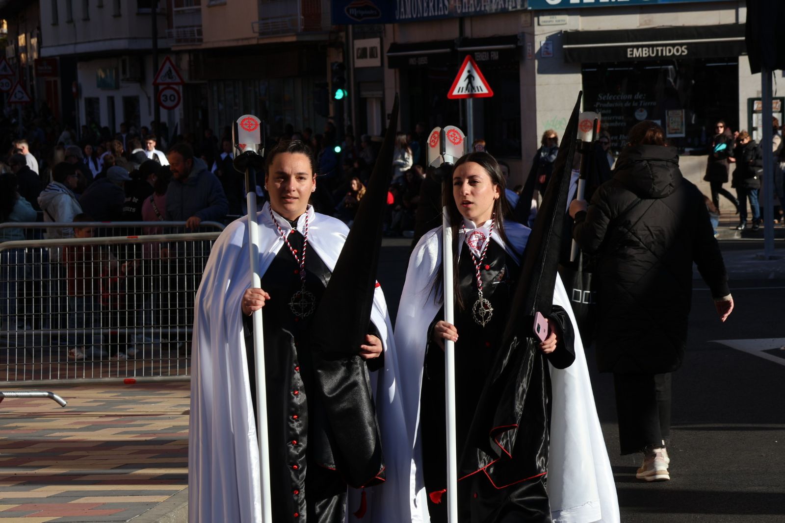 GALERÍA | Revive en imágenes la procesión de Jesús en su Tercera Caída