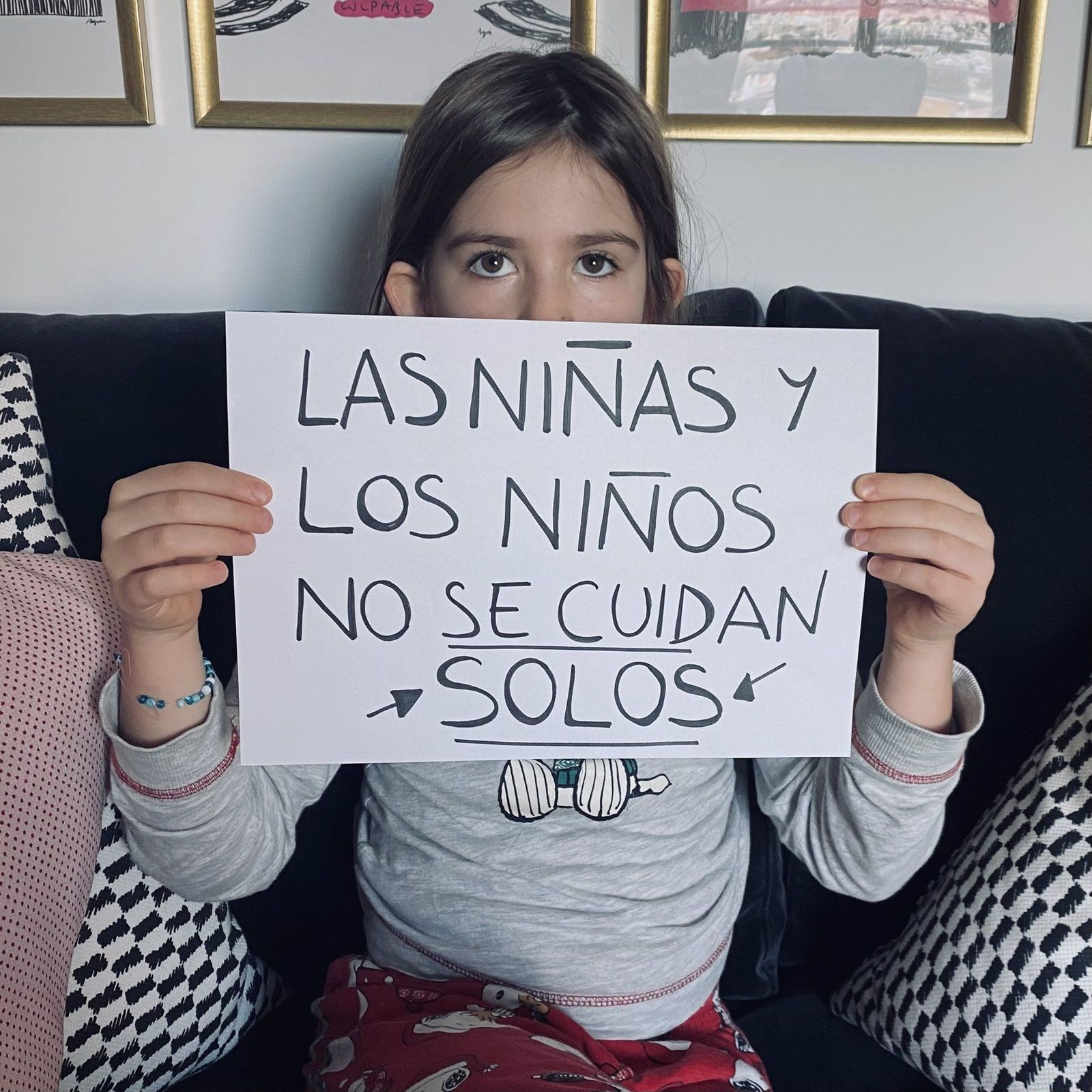 Las niñas y niños no se cuidan solos. Campaña de Malasmadres y Save The Children