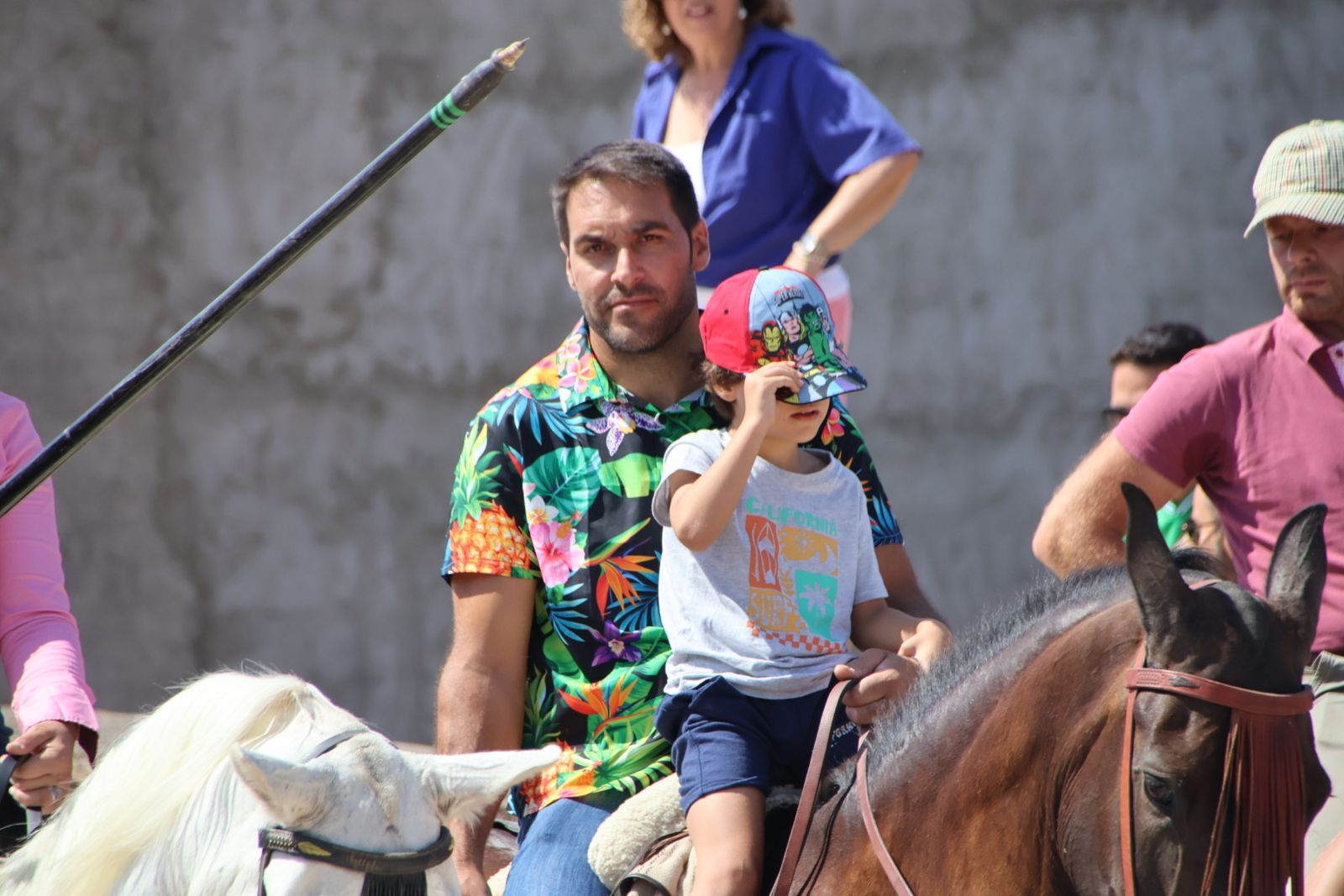 Lumbrales encierro a caballo