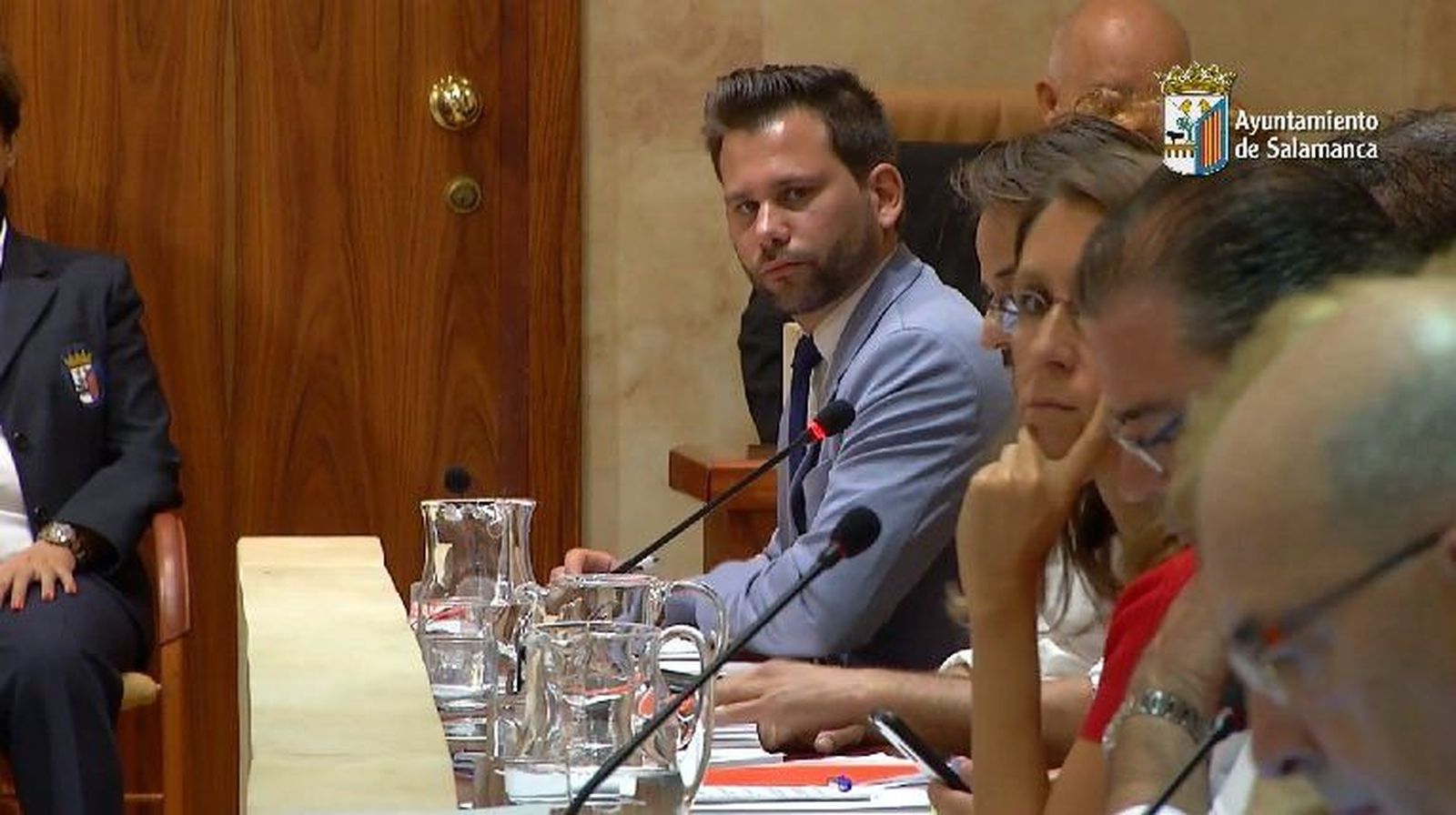 El Pleno aprueba la propuesta de Ciudadanos para que se enseñe la Transición española en los colegios