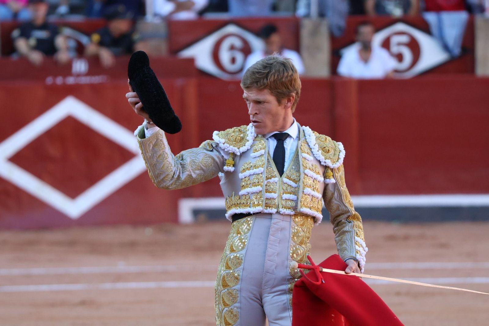 Borja Jiménez en la corrida de Vellosino del pasado 15 de septiembre de 2024. Foto Andrea M. Borja Jiménez en la corrida de Vellosino del pasado 15 de septiembre de 2024. Foto Andrea M.