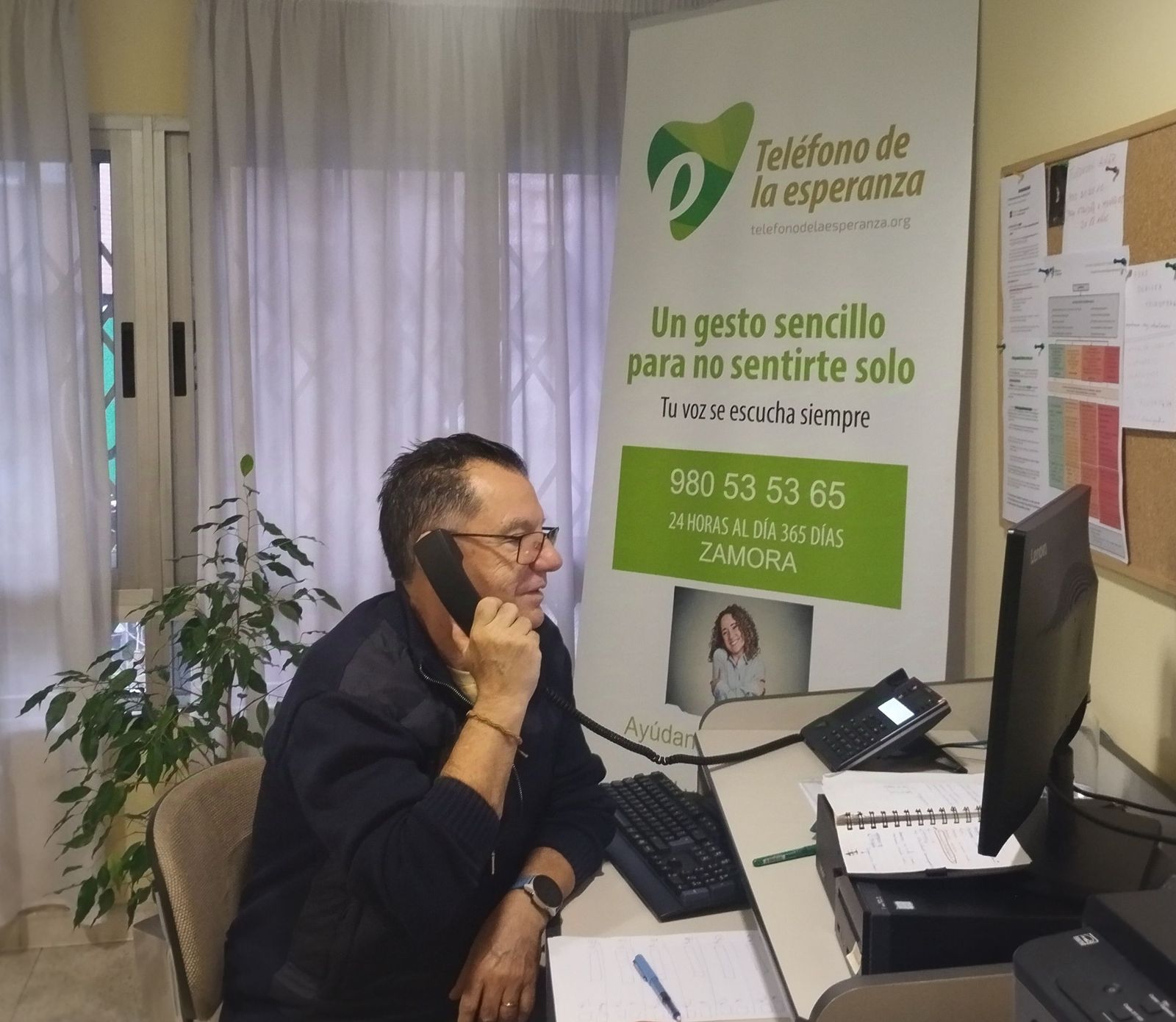 Teléfono de la esperanza