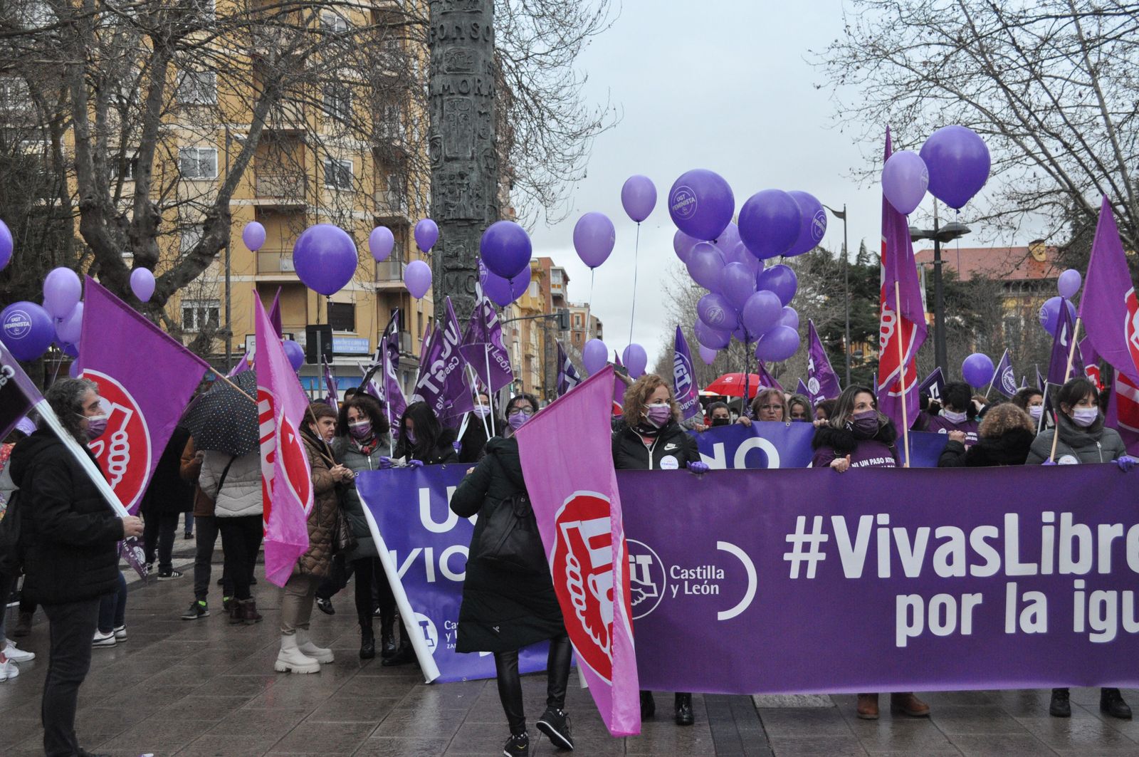 Manifestación de UGT y CCOO por el 8M