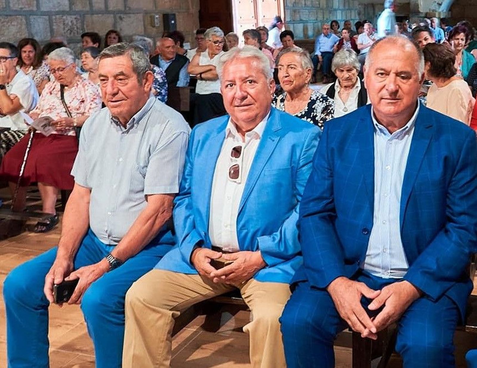 Matías Martín, a la izquierda de la foto, nuevo alcalde de Villarino
