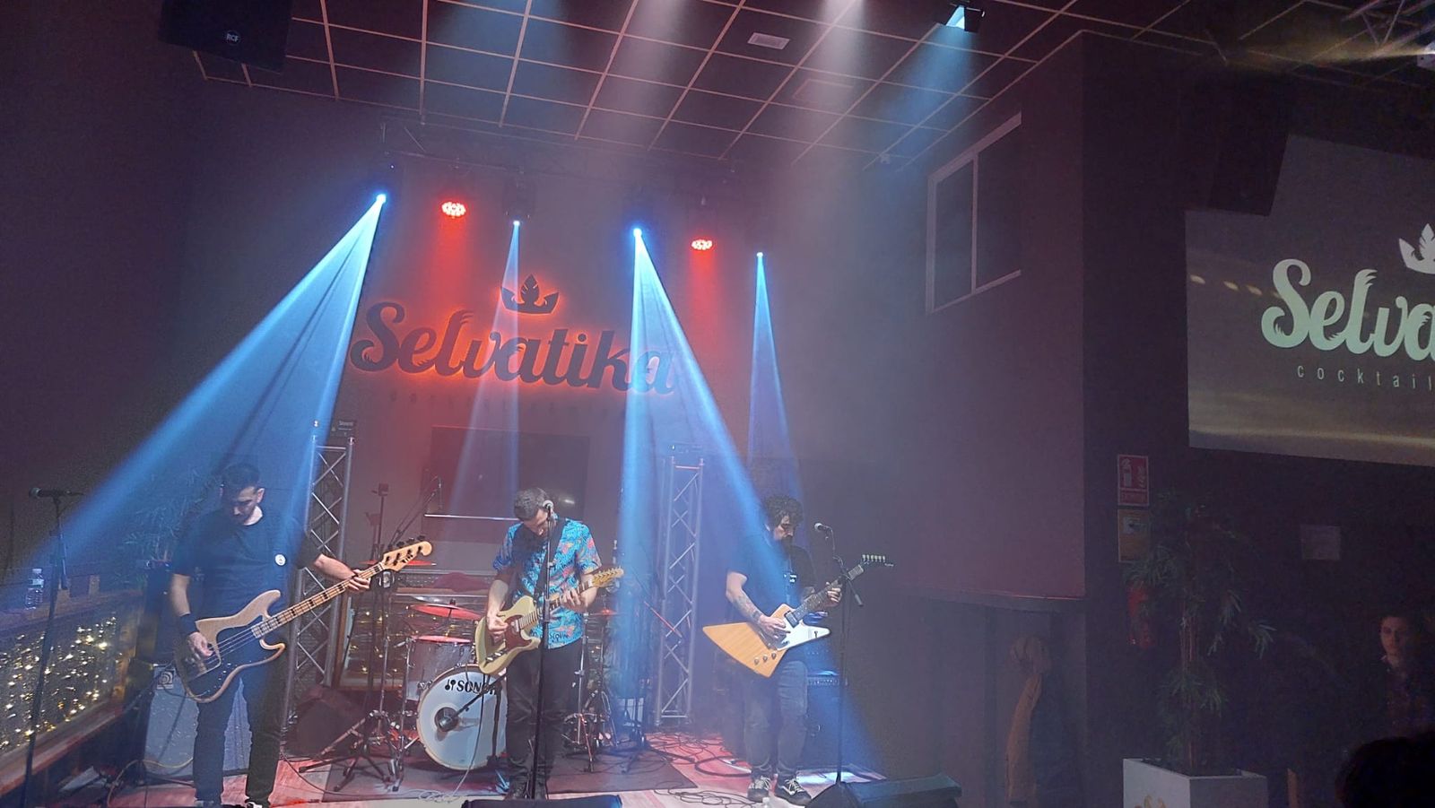 fhlim-en-la-sala-selvatika-37