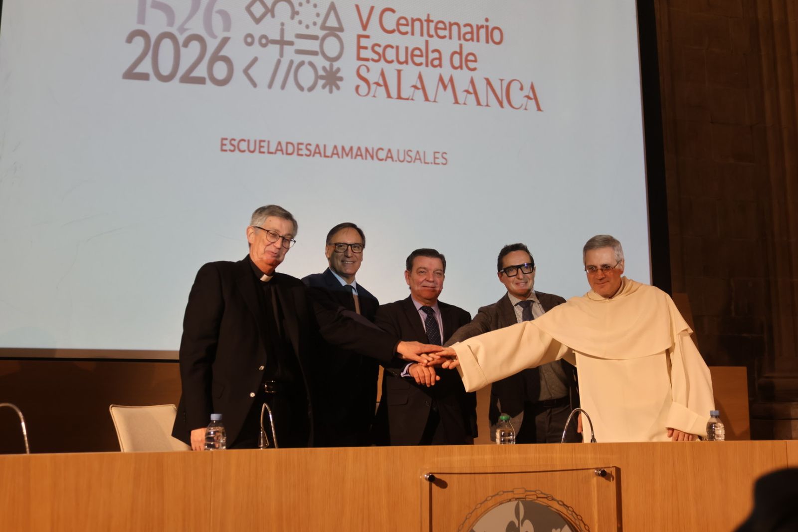 Firma del protocolo de intenciones con motivo de la conmemoración del V Centenario de la Escuela de Salamanca