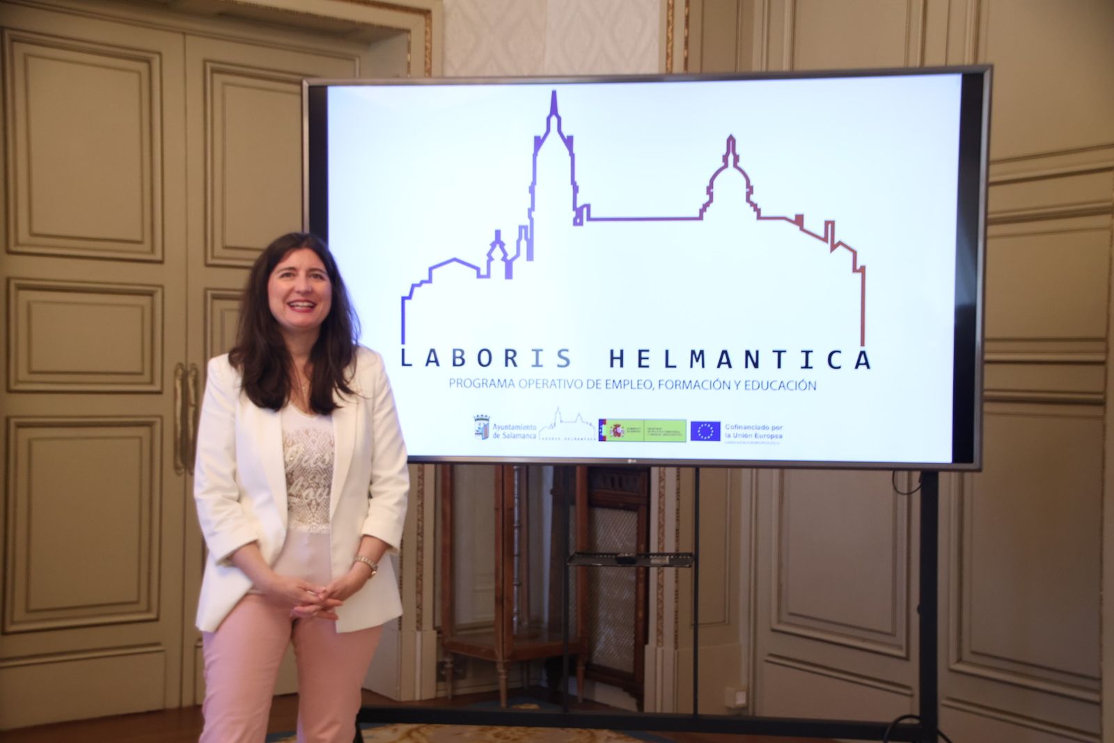 Entrega de diplomas de los primeros cursos de formación del proyecto Laboris Helmántica