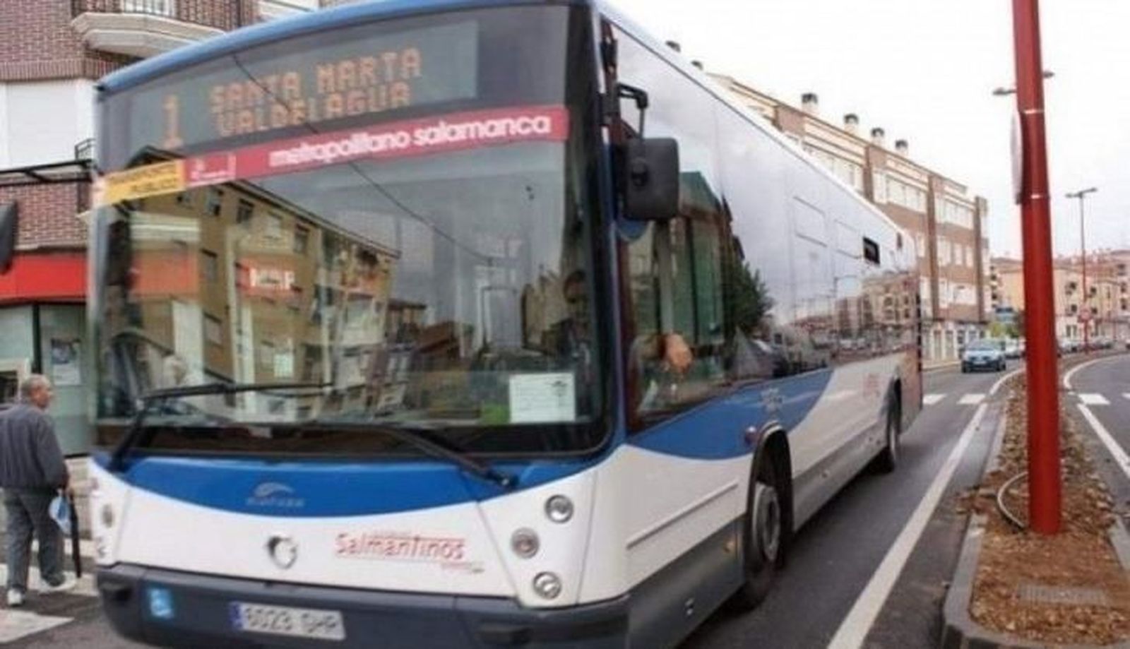 Autobús. Foto de archivo