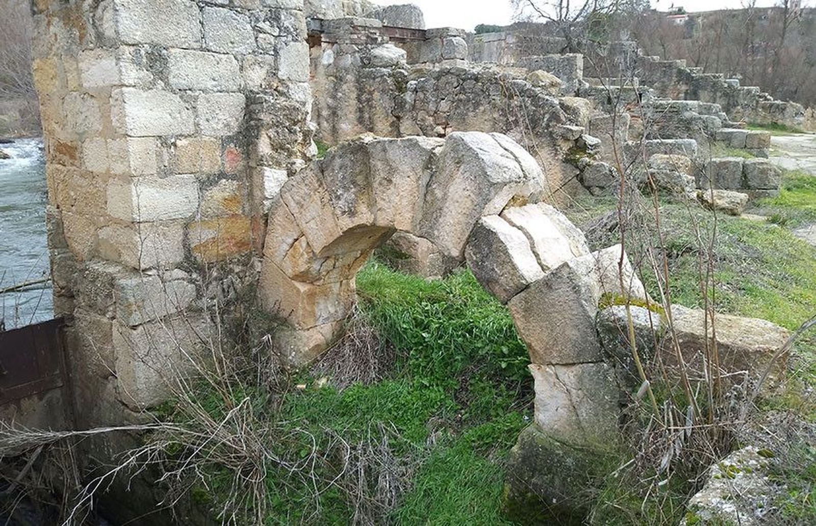 Aceu00f1as Giju00f3n 2