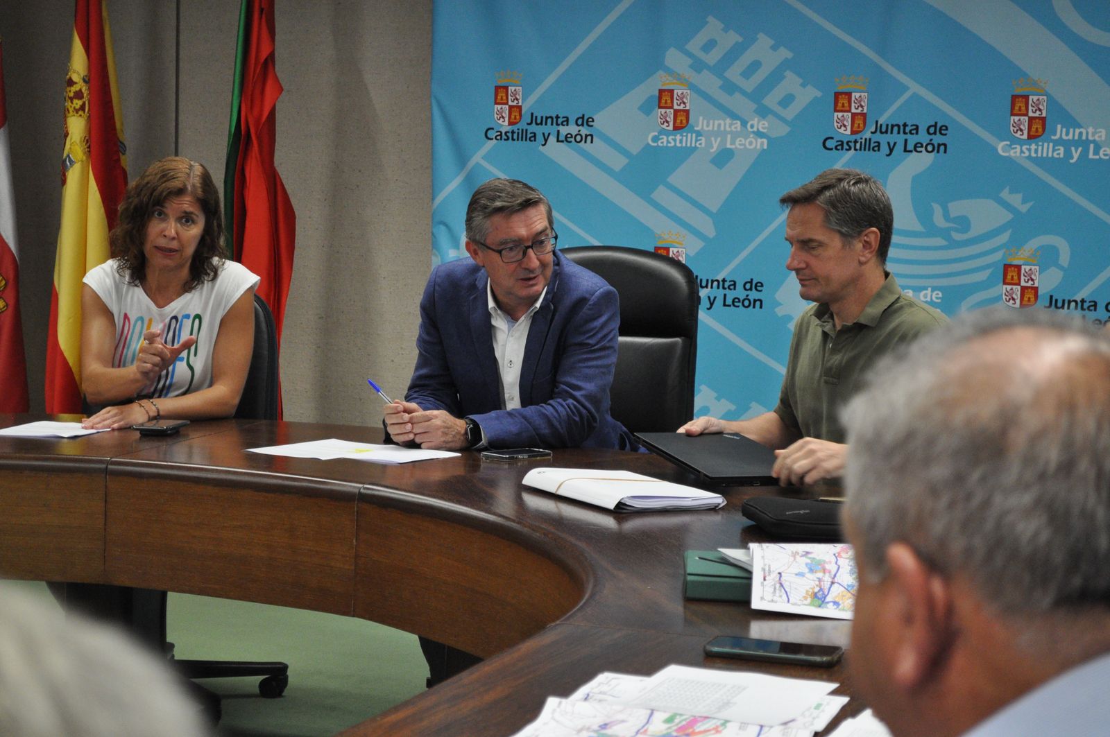 El director general de Patrimonio Natural y Política Forestal, José Ángel Arranz, se ha reunido este miércoles con los alcaldes de los municipios afectados