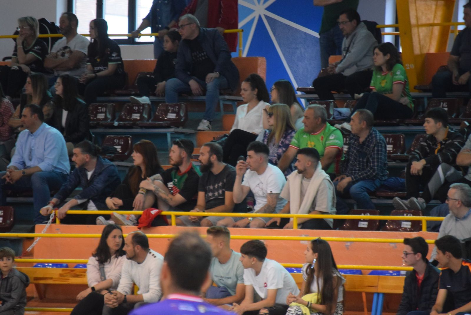 intersala-zamora-tres-columnas-2