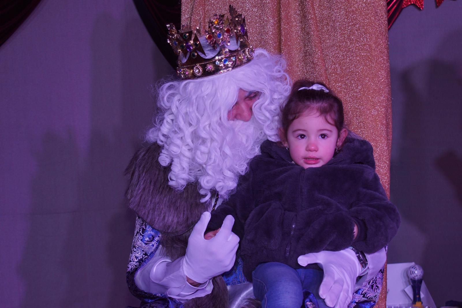 Los Reyes Magos reciben las cartas de los niños de El Encinar