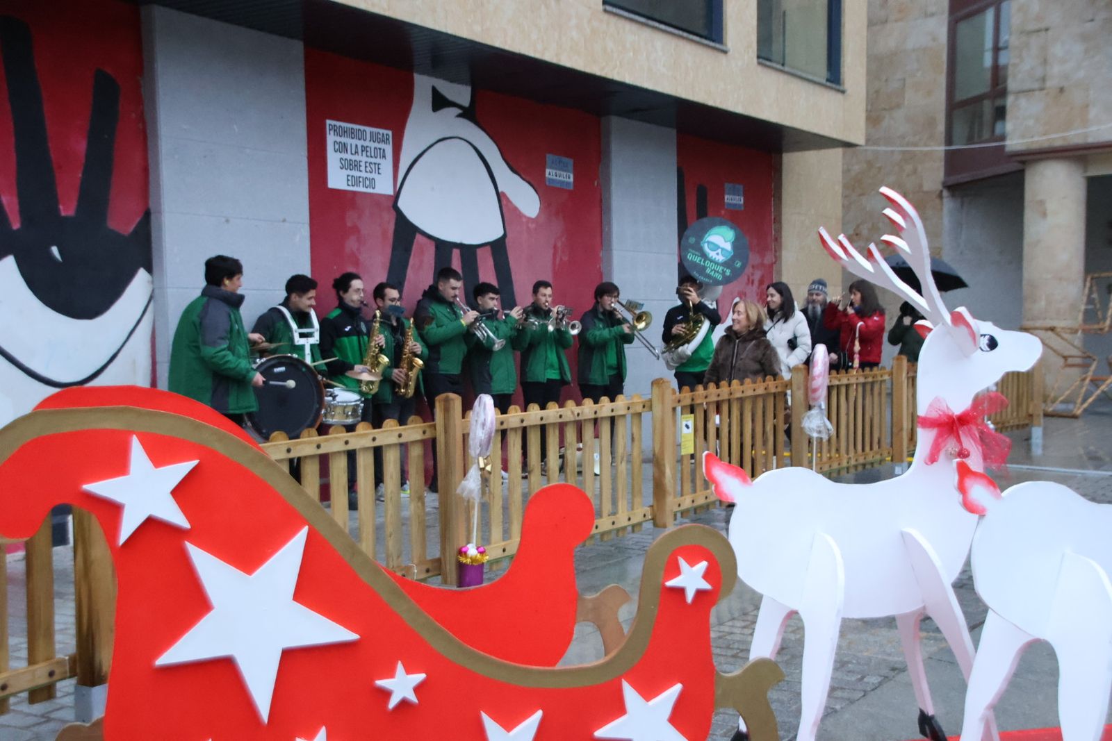 Villamayor, aguinaldo navideño disfrazados