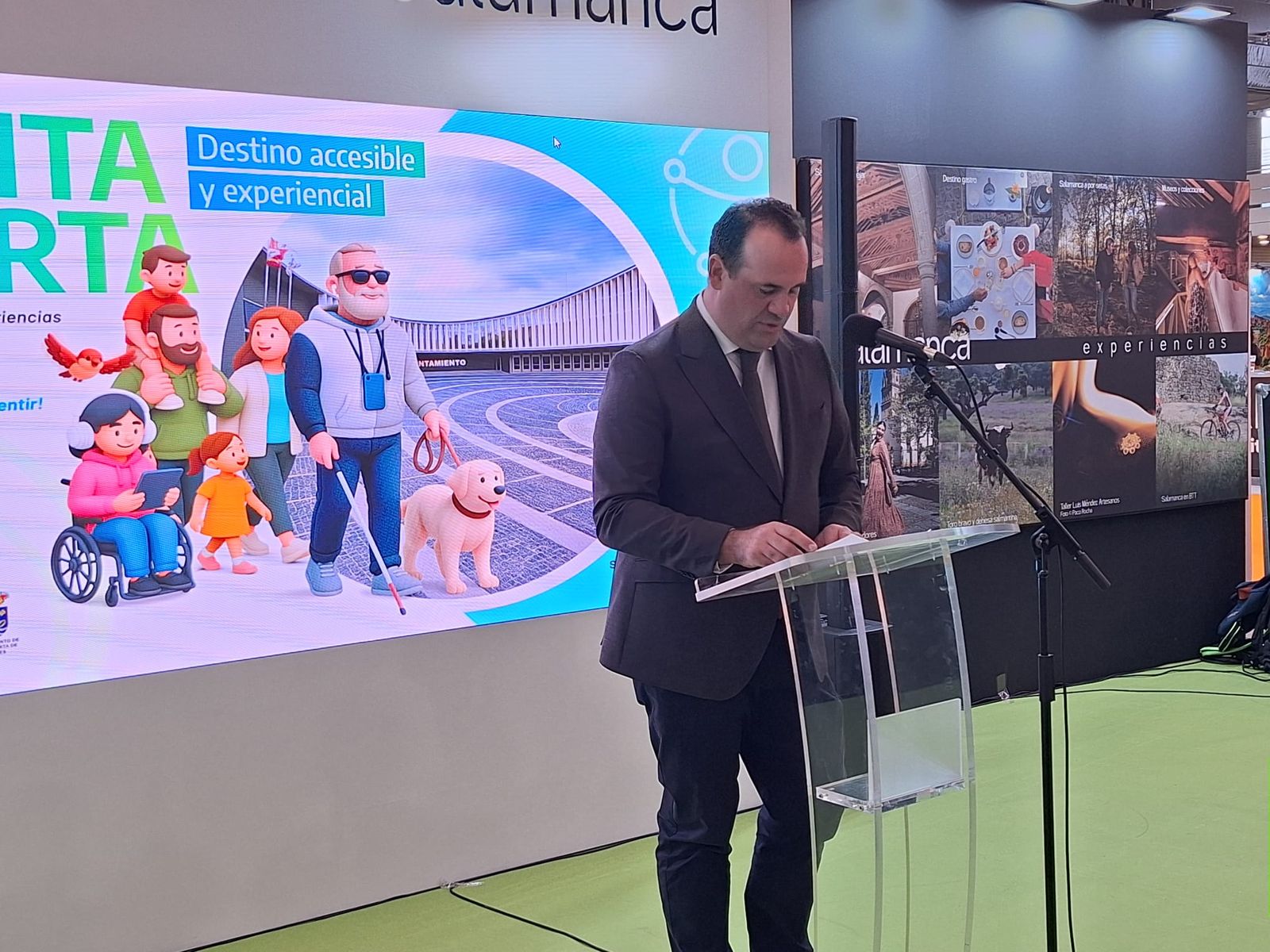 David Mingo presenta su proyecto de turismo accesible en INTUR