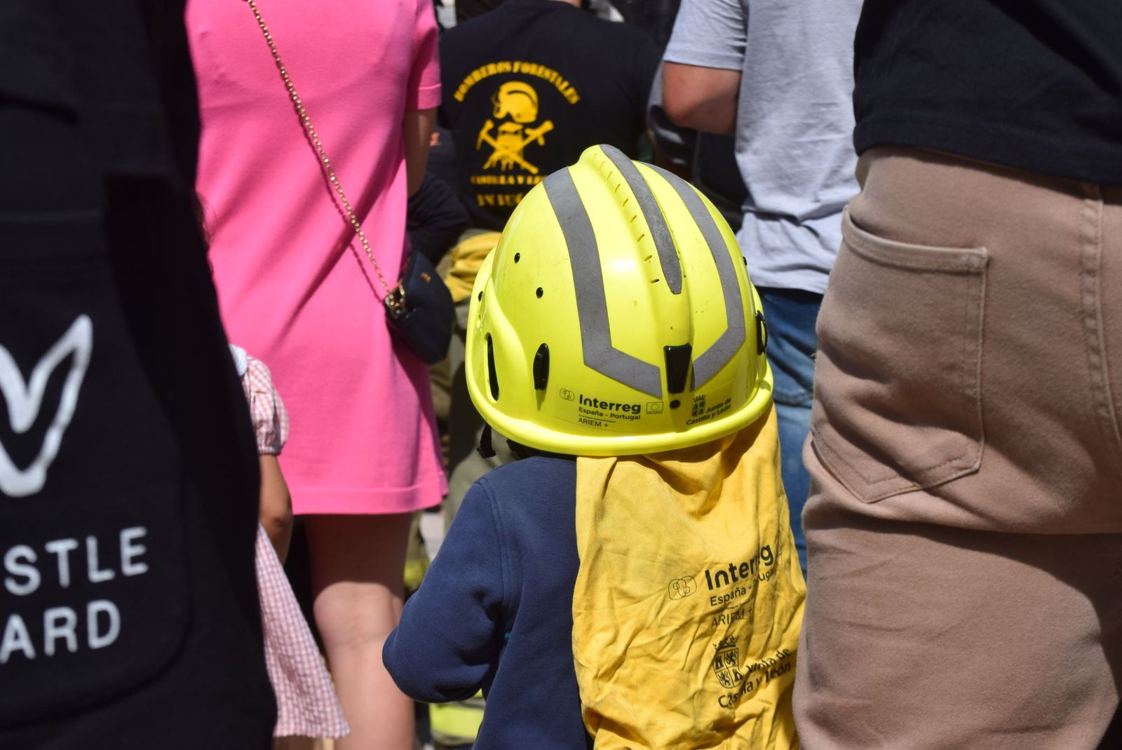 Concentración para reclamar "respeto y justicia" para Zamora tras los incendios