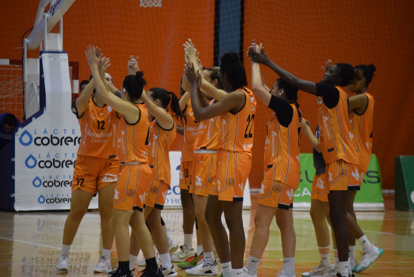 cd-zamarat-real-canoe-29